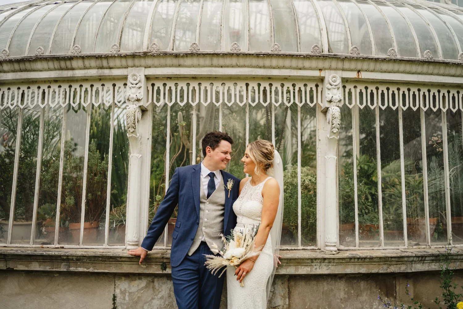  Sarah and Andrew’s awesome summer wedding in Belfast.  Their humanist ceremony was conducted by Fleur Mellor at the Ulster Museum.  Then we grabbed some photos in the Botanic Gardens, before going over to their wedding reception in the amazing Deane