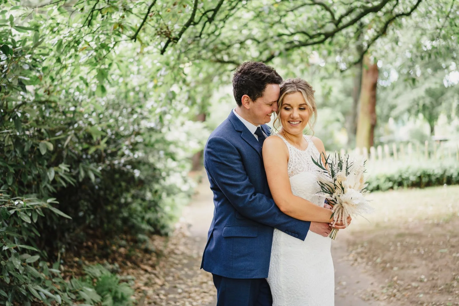  Sarah and Andrew’s awesome summer wedding in Belfast.  Their humanist ceremony was conducted by Fleur Mellor at the Ulster Museum.  Then we grabbed some photos in the Botanic Gardens, before going over to their wedding reception in the amazing Deane