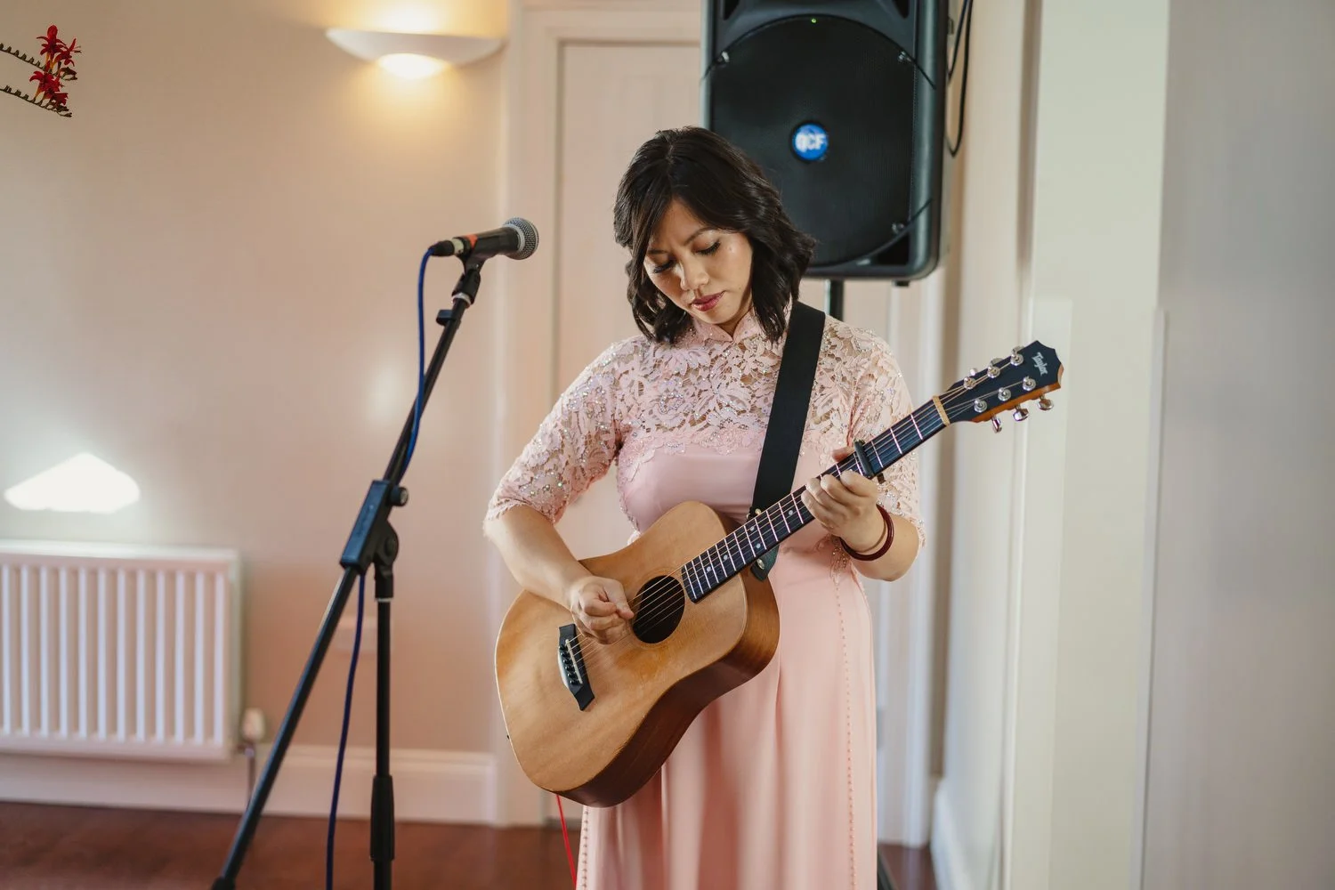  Anna and Mark’s beautiful outdoor summer wedding in Tullyveery House.  