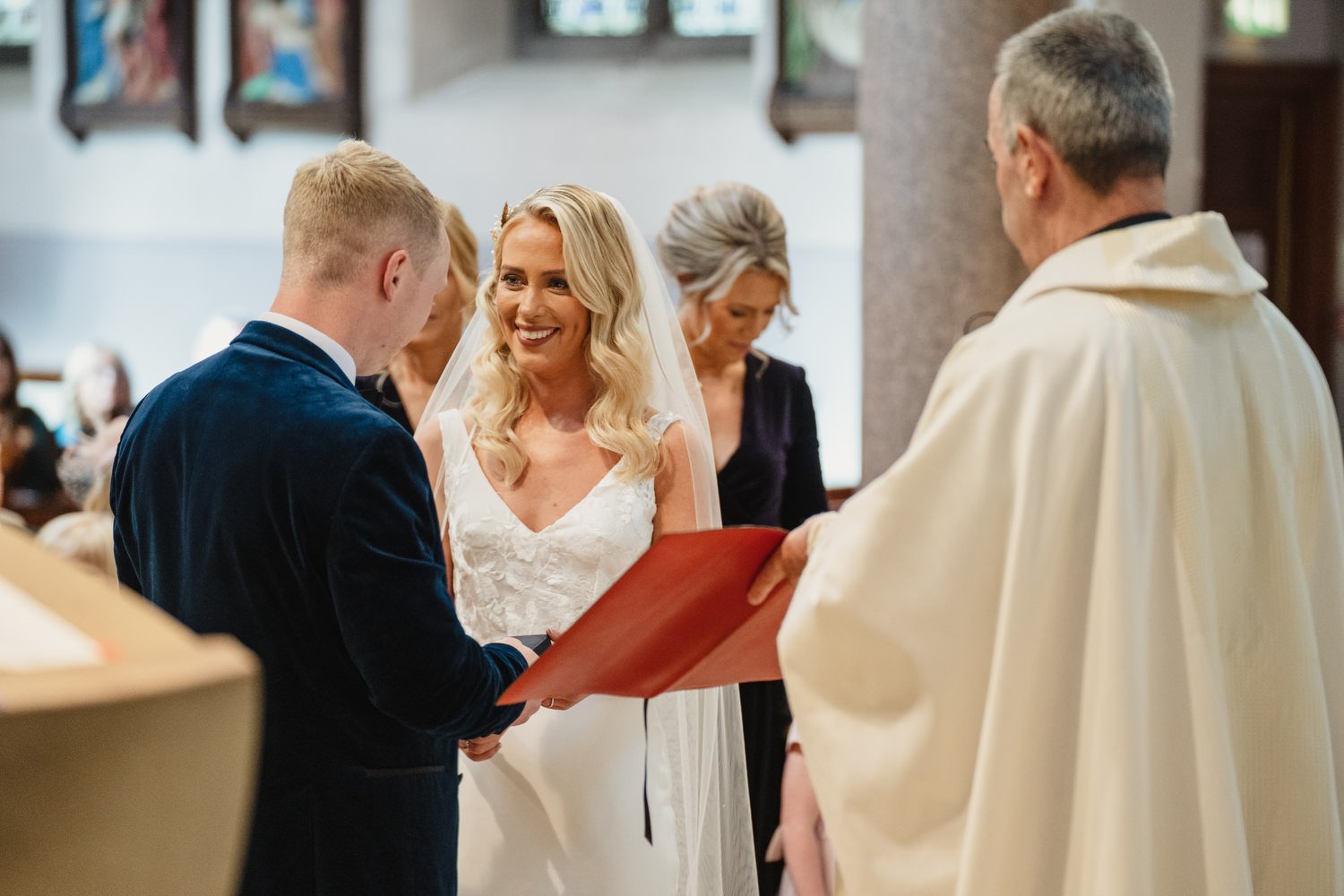  Claire and ChrisÕs gorgeous October wedding in the Carriage Rooms at Montalto estate.  The couple said their vows at the Good Shepherd Church in Belfast before travelling to Ballynahinch for their wedding reception in Montalto estate.  