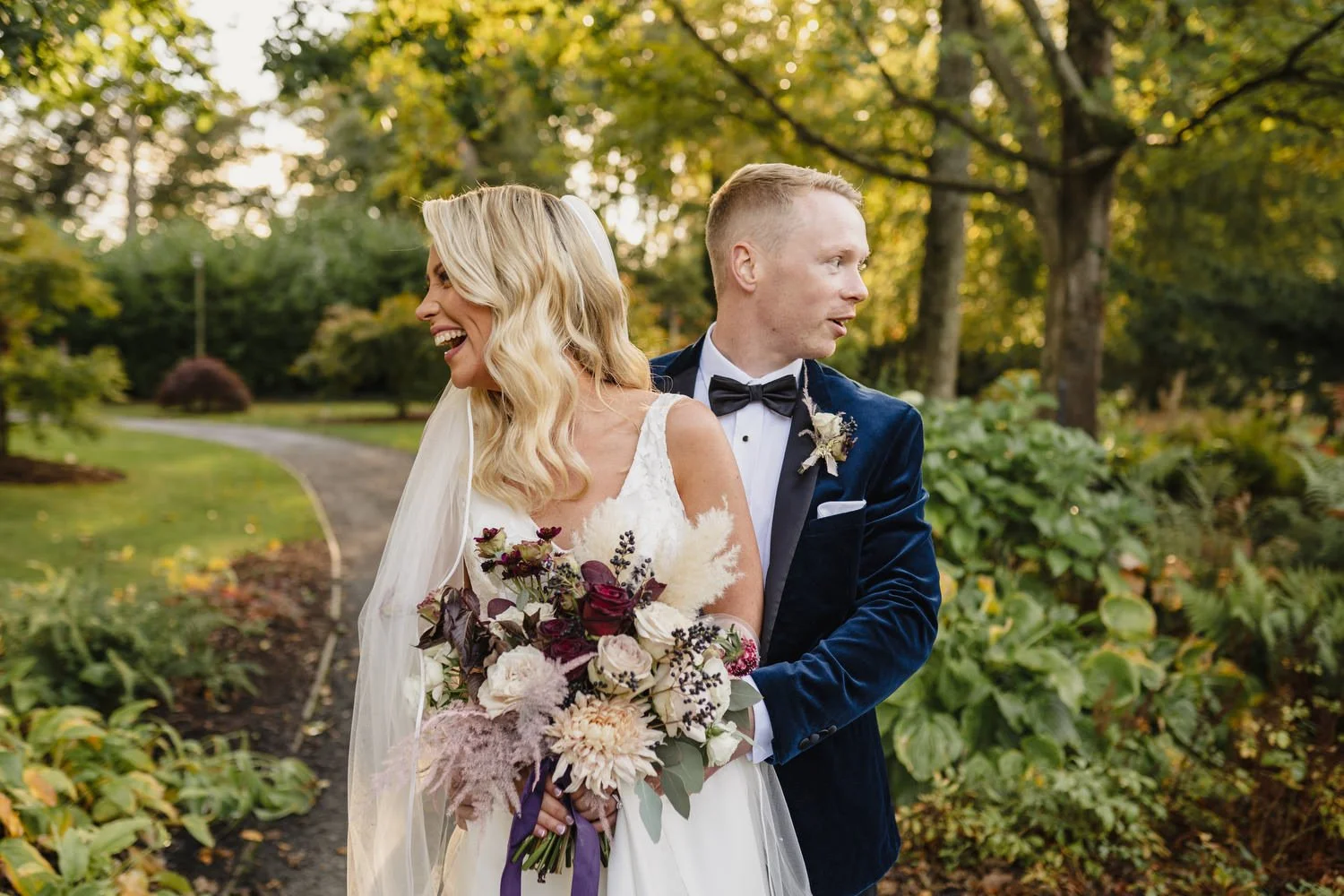  Claire and ChrisÕs gorgeous October wedding in the Carriage Rooms at Montalto estate.  The couple said their vows at the Good Shepherd Church in Belfast before travelling to Ballynahinch for their wedding reception in Montalto estate.  