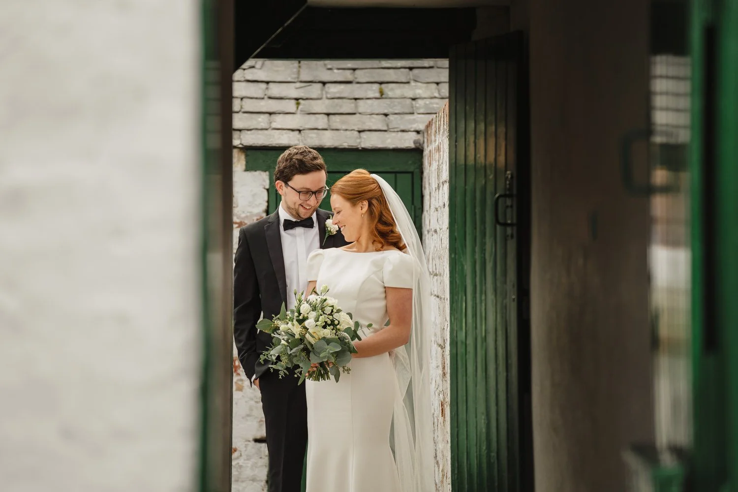  Anna and Josh’s gorgeous Autumn wedding in Omagh Meeting House at Cultra, with photos afterwards in the Ulster Folk and Transport Museum. The reception was in Cultra House with sparklers, sax and shenanigans! 