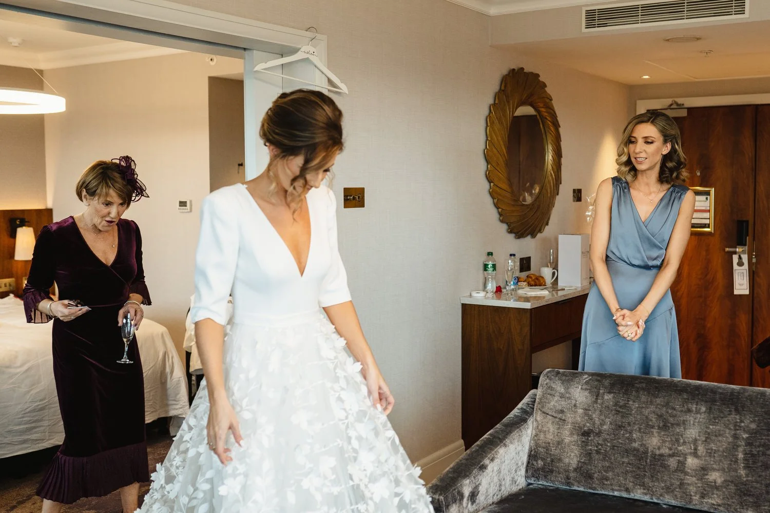  Laura and Matthews wedding in the Muddler’s Club restaurant in Belfast’s Cathedral Quarter. The couple got ready in the Hilton hotel before heading to St.Malachy’s church for their ceremony. Afterwards, we took photos around Cathedral Quarter before