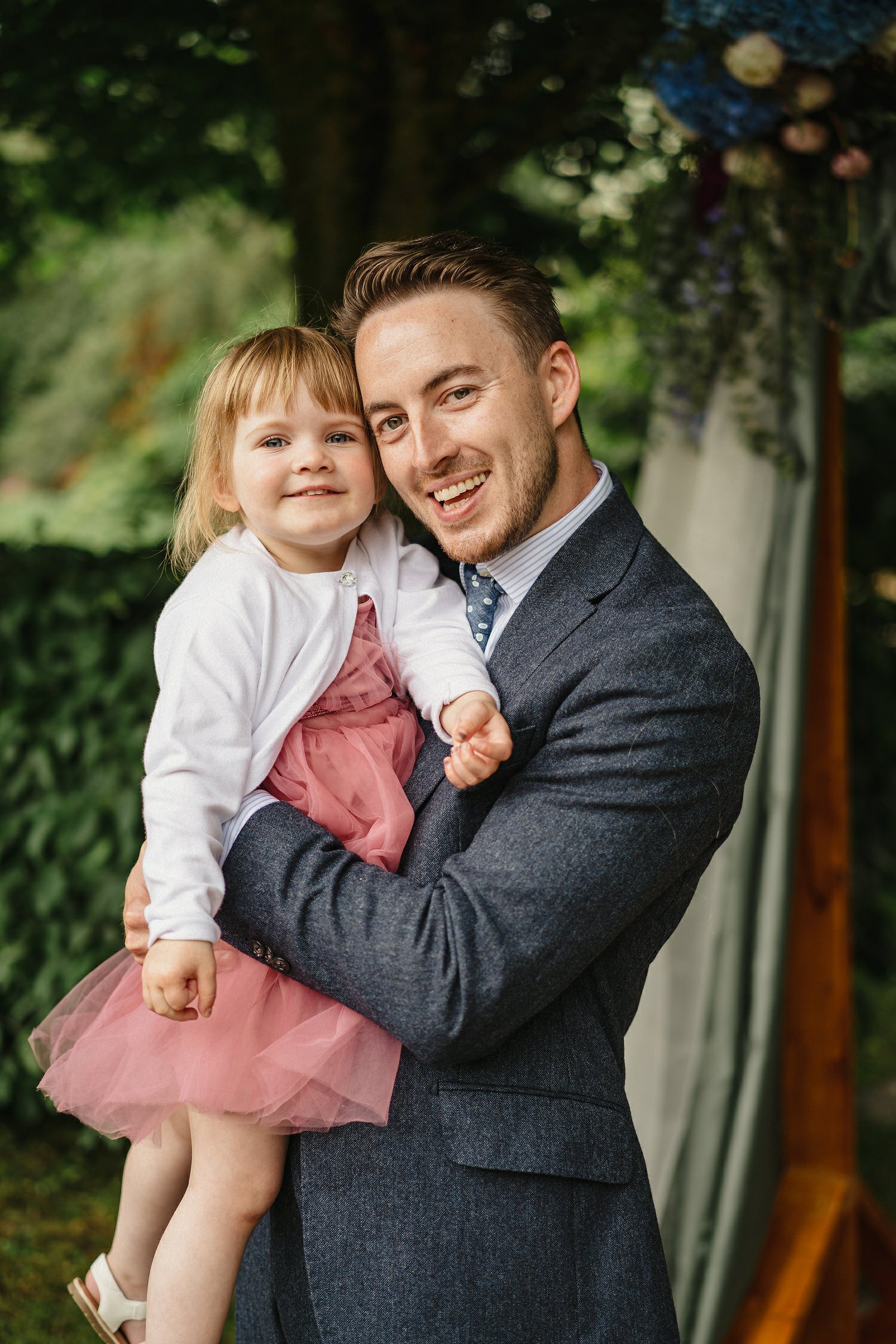 Larchfield Estate Suzanne and Tom 021.JPG