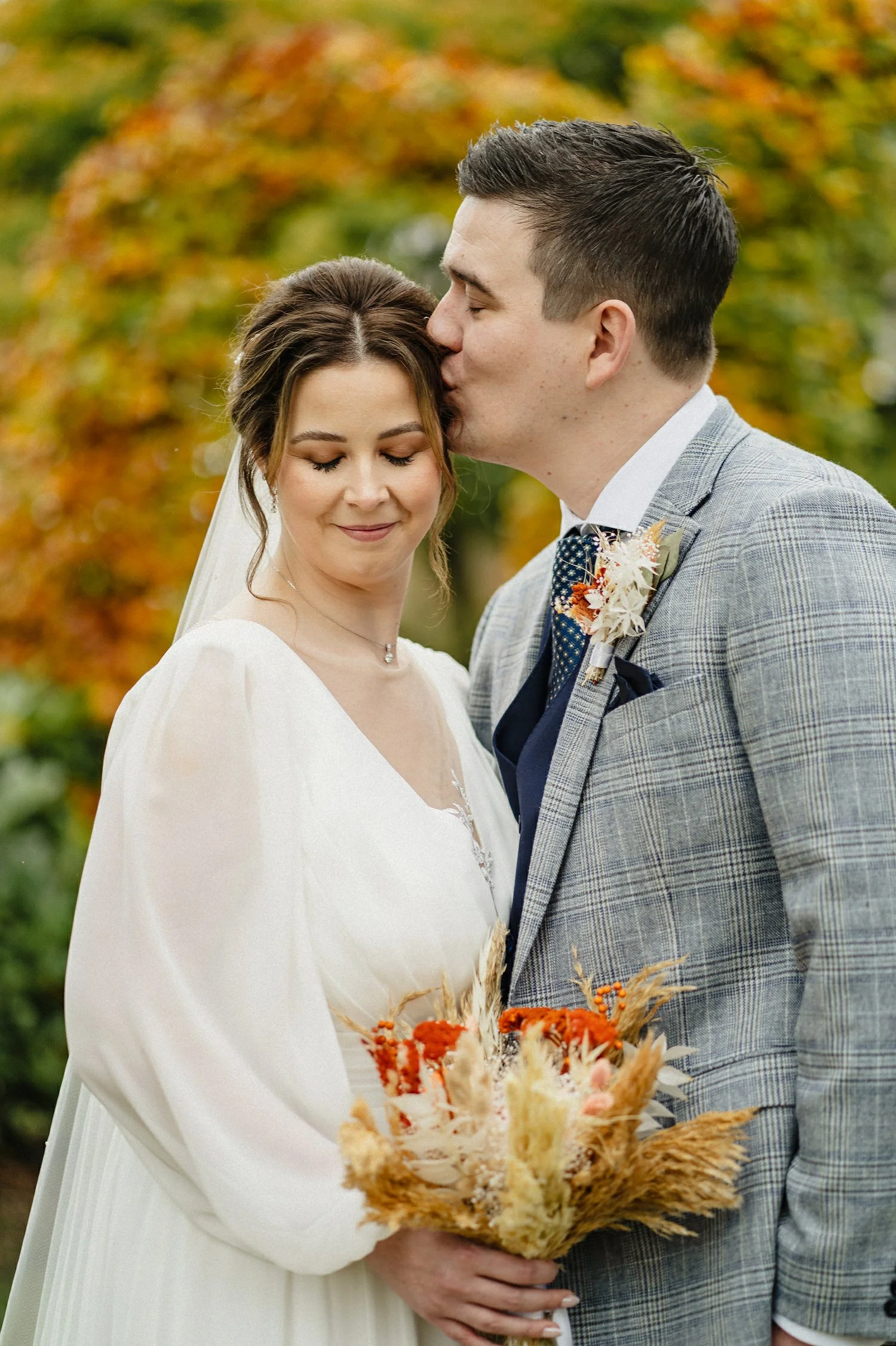 Becky and Raymond Clandeboye Lodge Wedding  0060.JPG