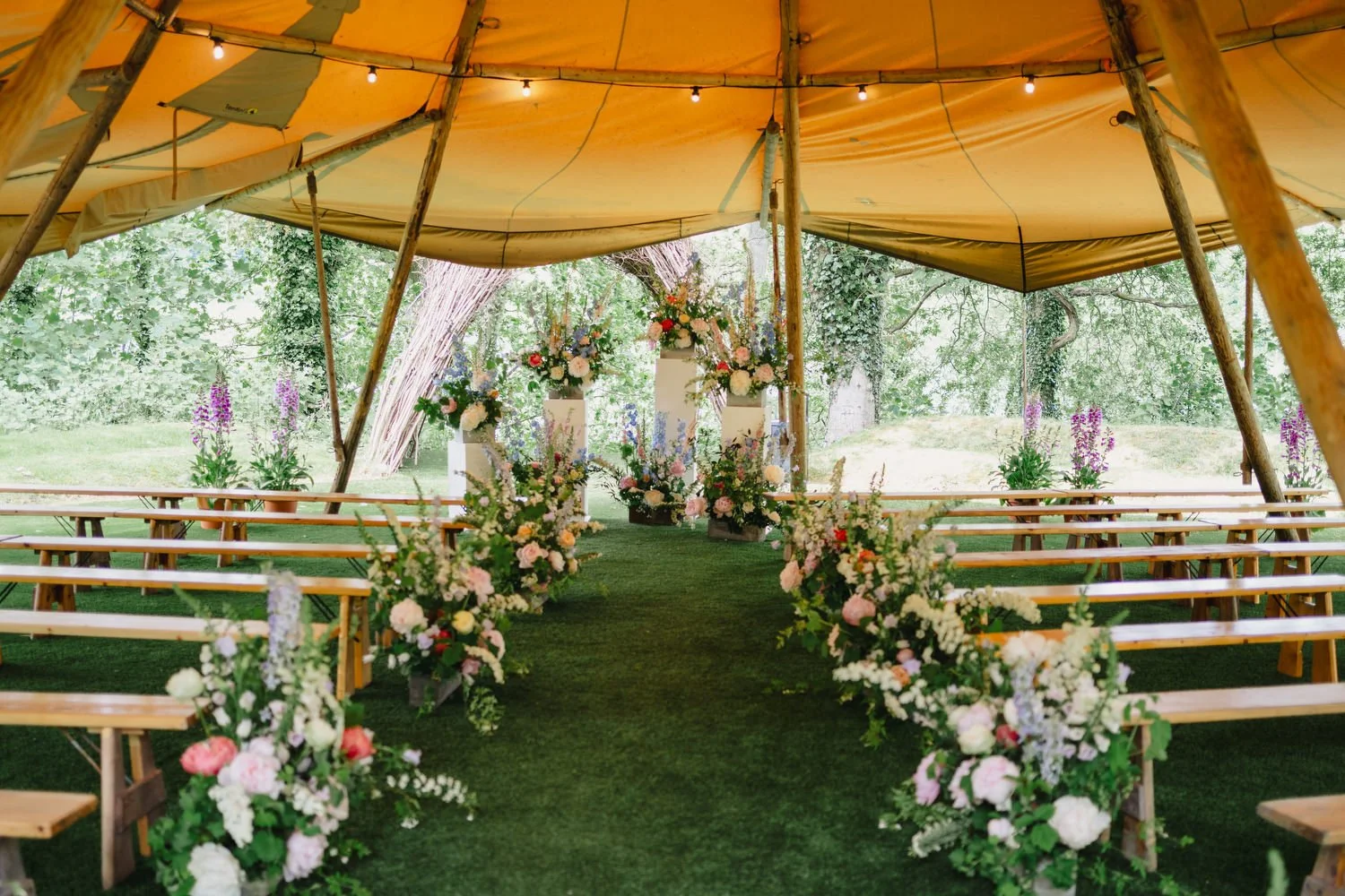 Finnebrogue Woods Wedding - Katie and James 067.JPG