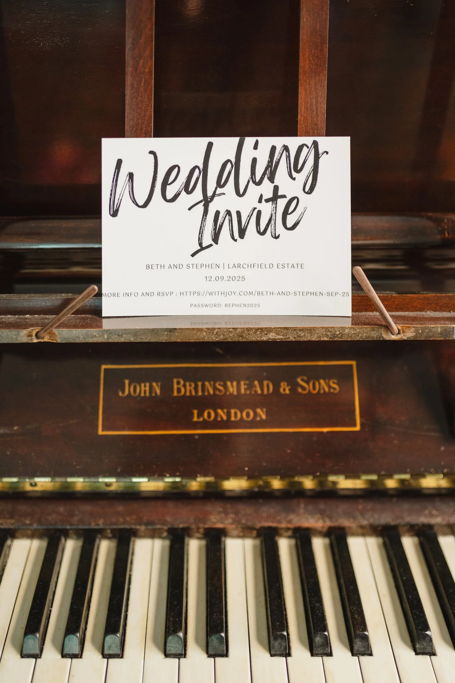 Beth and Stephen Larchfield Estate Wedding 004.JPG