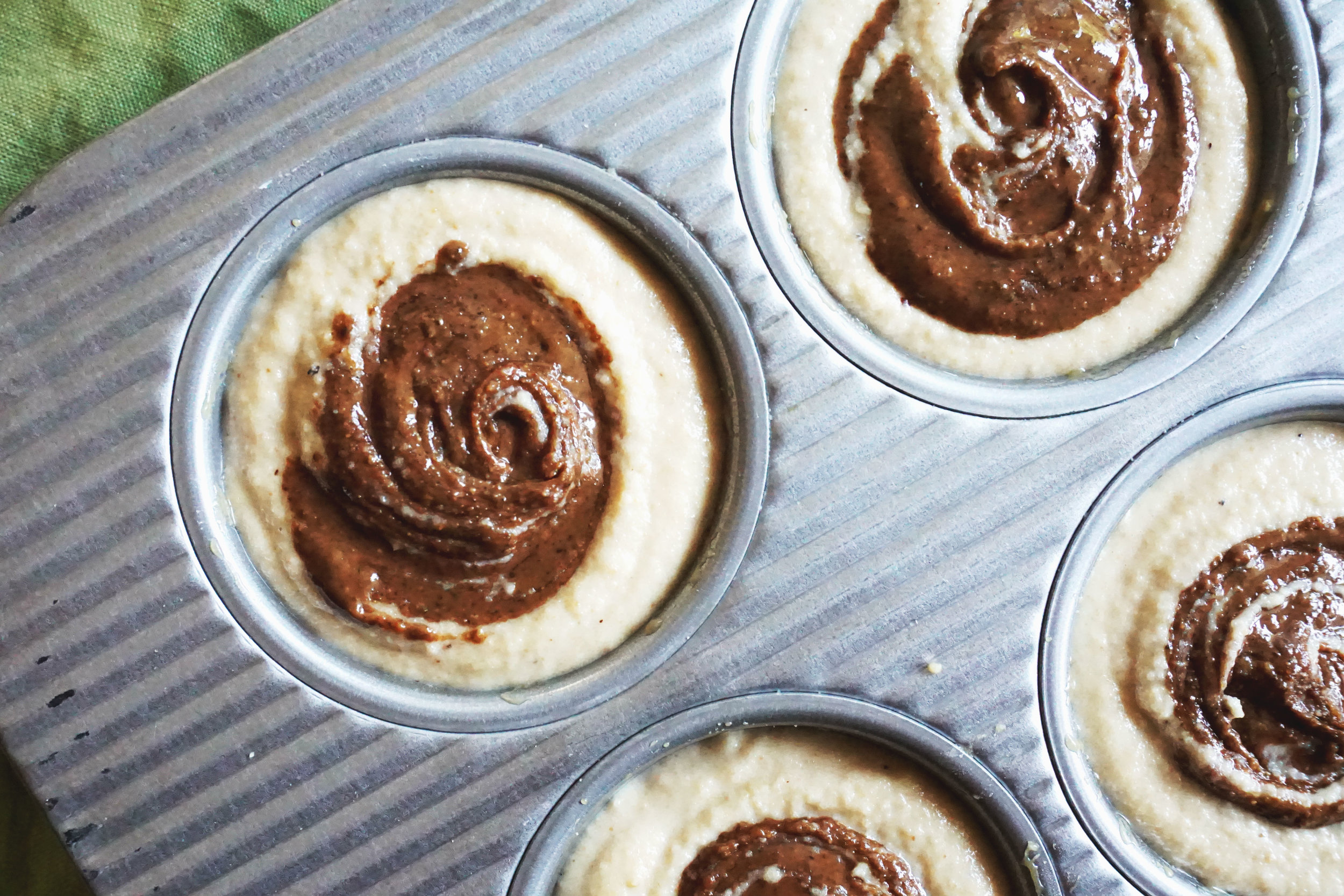 Raw Chocolate Cheesecakes (made w/ GoMacro) (Vegan, GF)