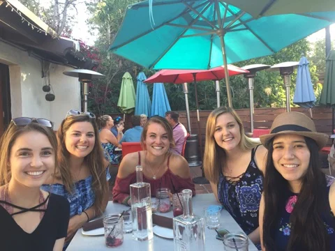 happy hour at Luna Red SLO ft. burgers + lotttssa dranks + my favorite girls!