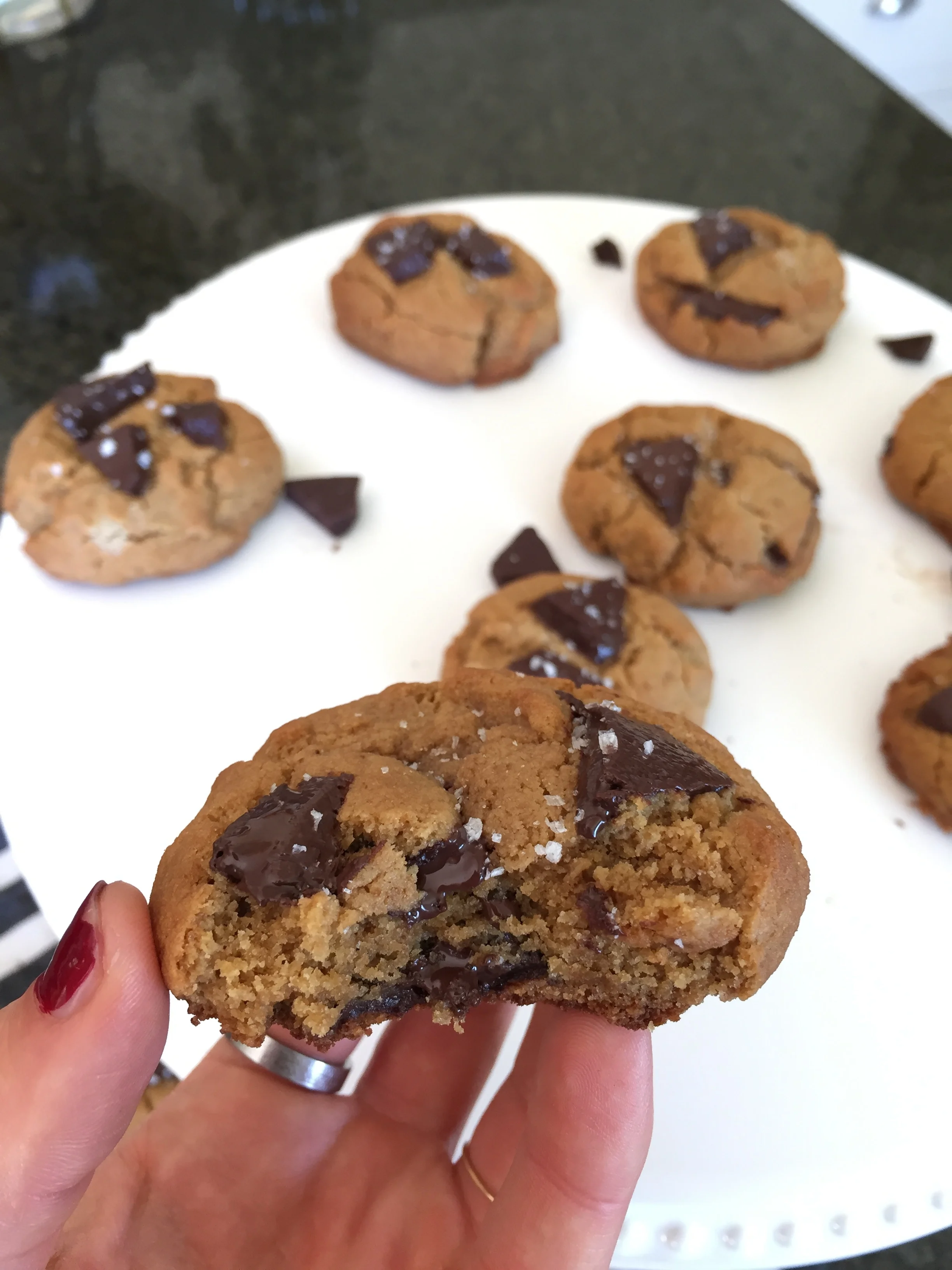 Recent Eats: Burgers, Pizzas, Brunch, and a Picnic