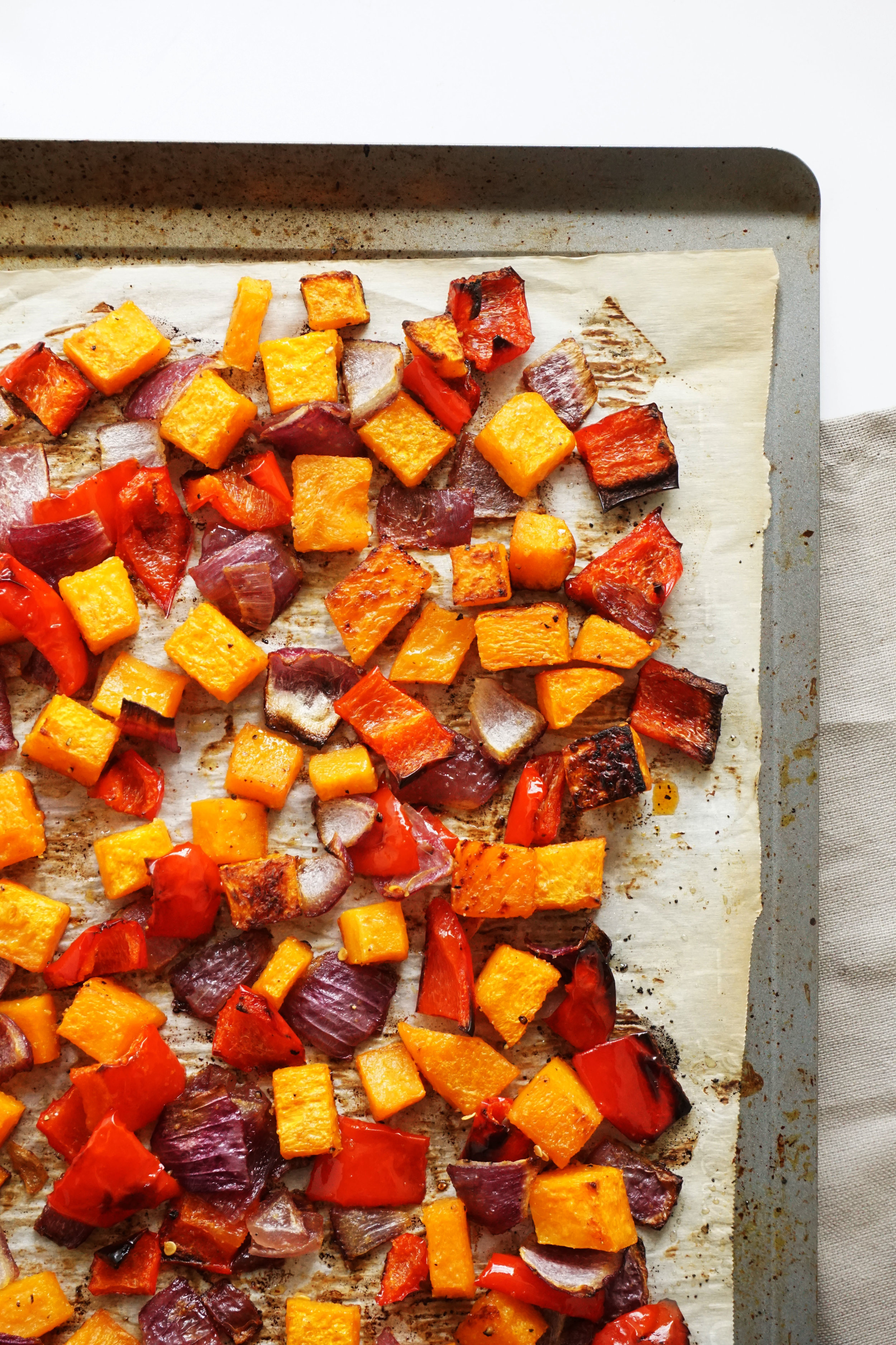 One-Pan Roasted Squash and Pepper Dinner (Vegetarian, Dairy-free, Grain-free)
