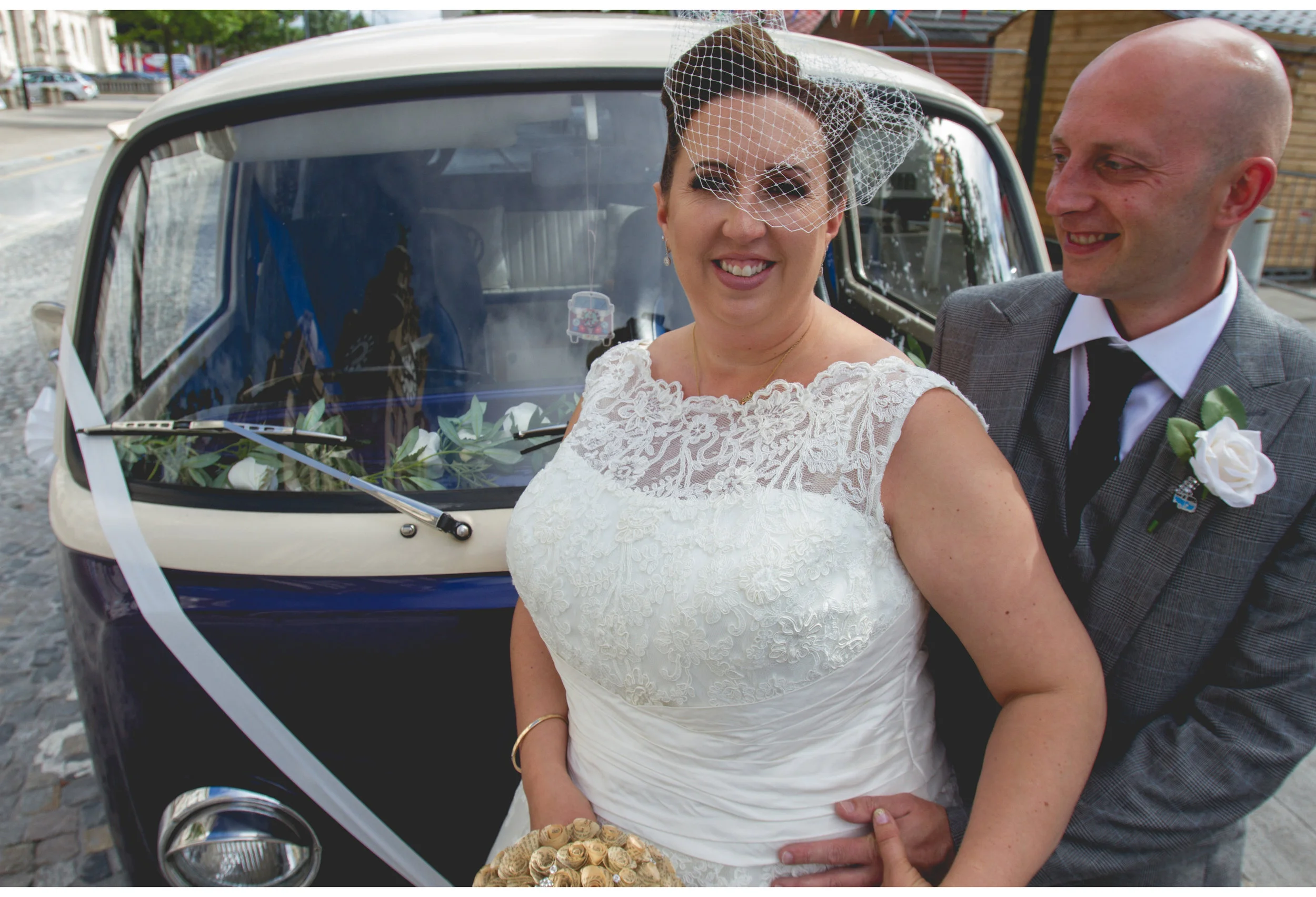 wedding couple outside liverpool liver buildings 