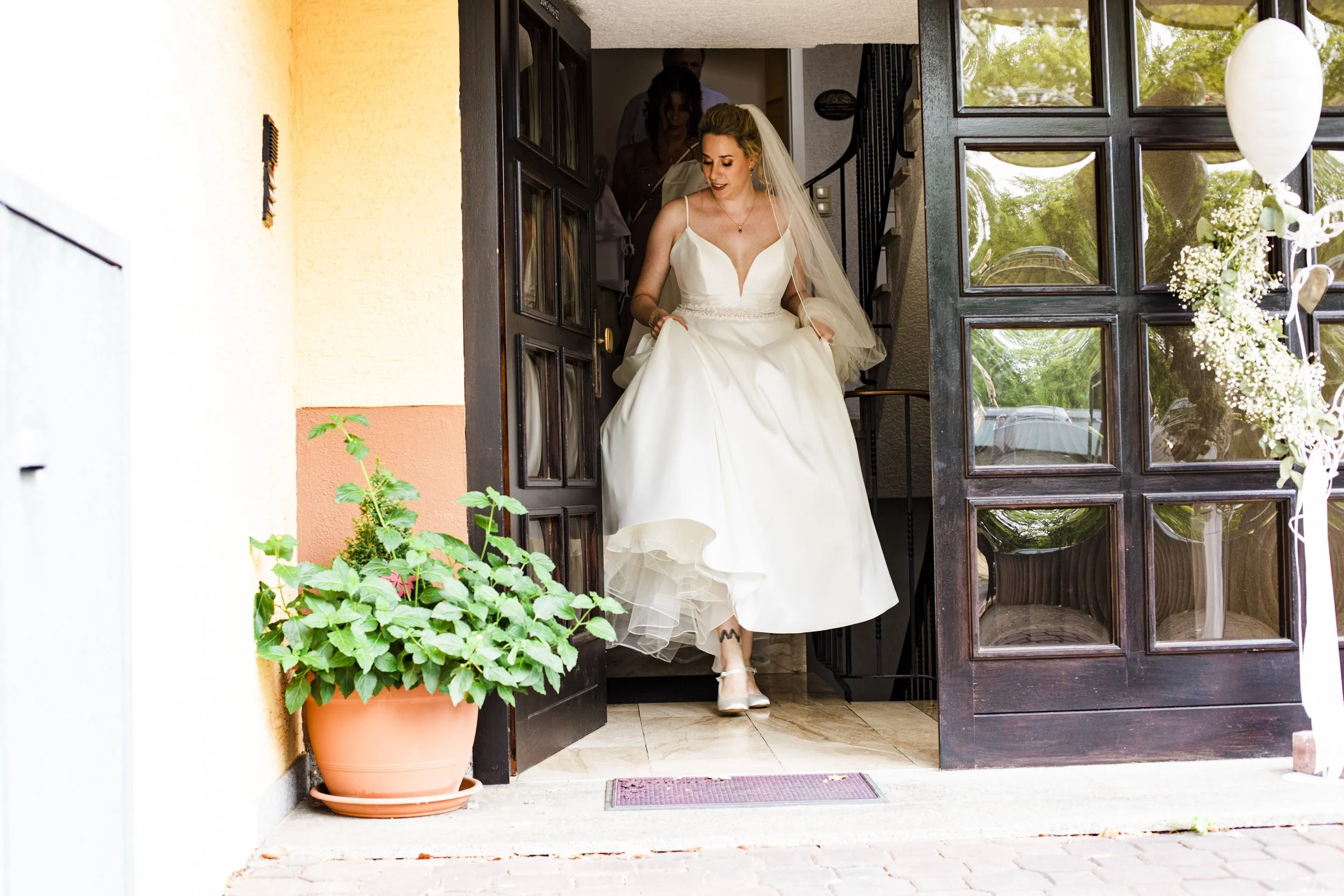 Destination wedding Fankfurt Germany_-49.JPG