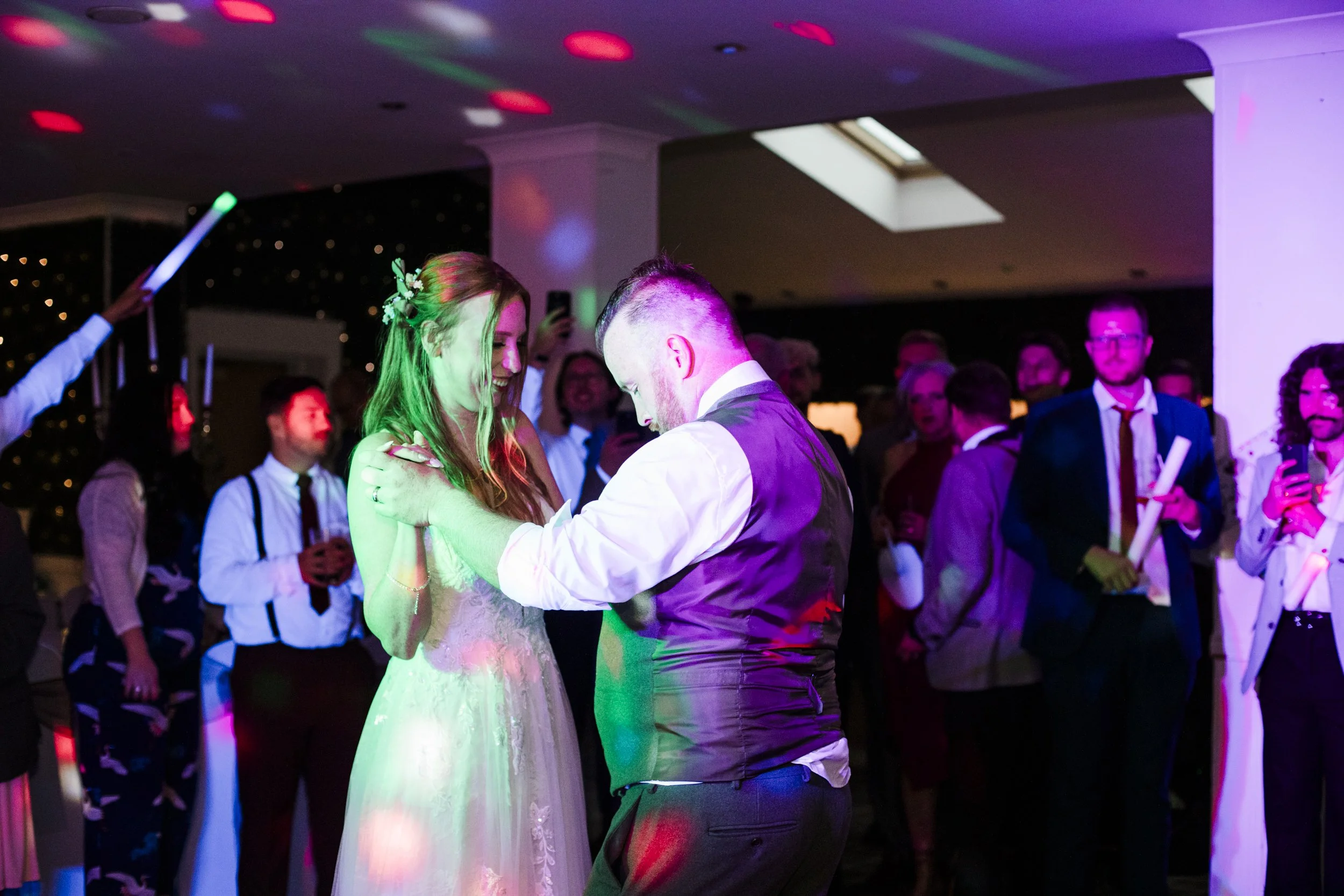 The Park Hotel Liverpool Wedding Photography: Vibrant First Dance