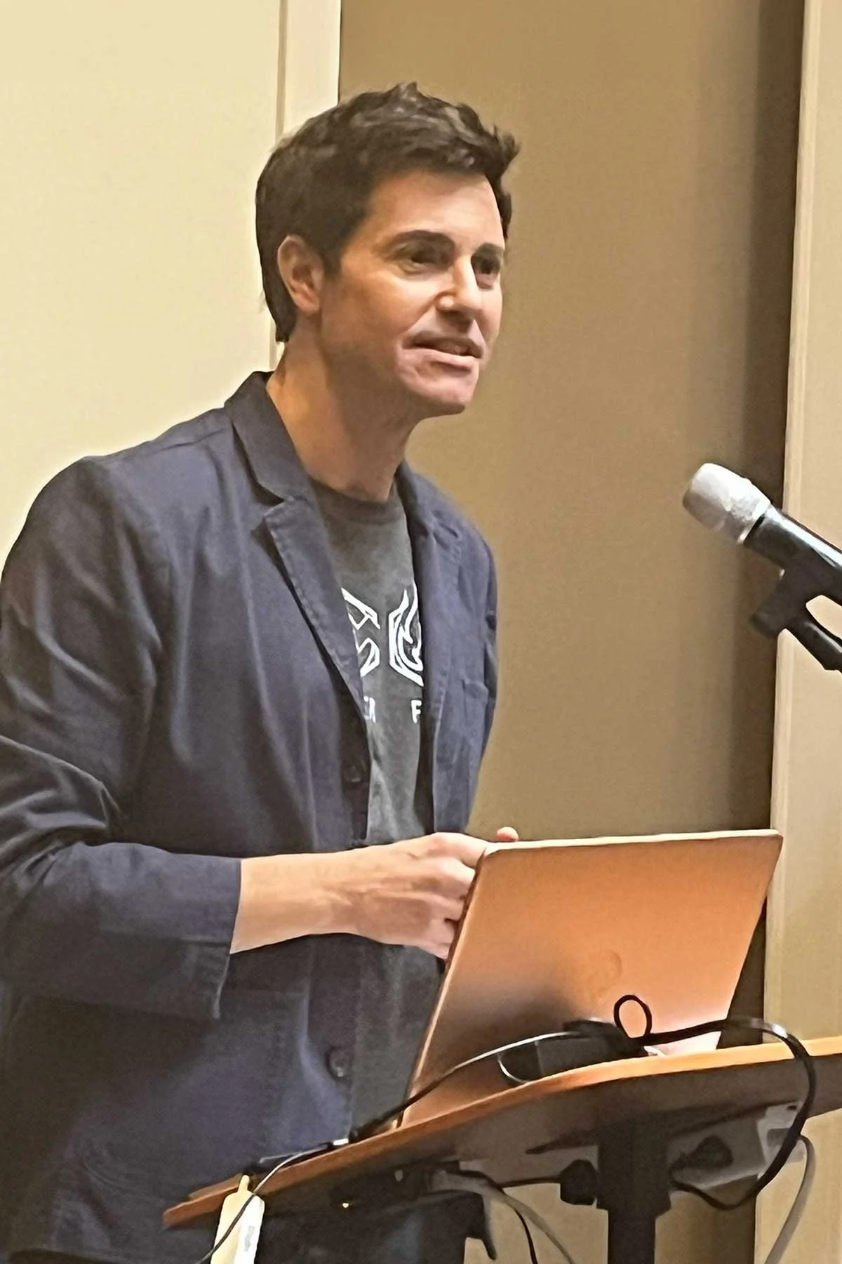 Frank speaking at StaarCon.