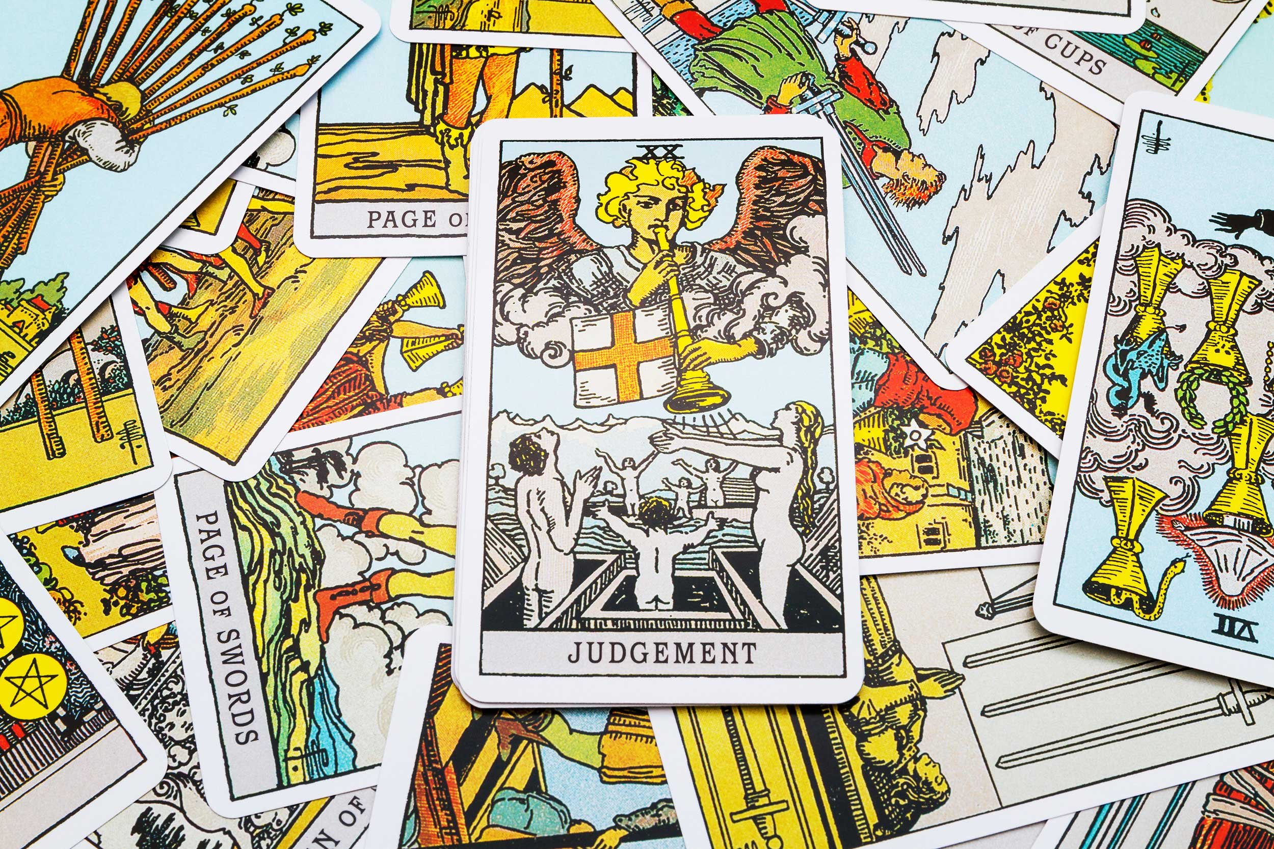 Tarot cards with a focus on Judgement.