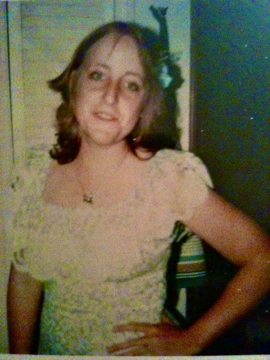 Elizabeth in a frilly dress