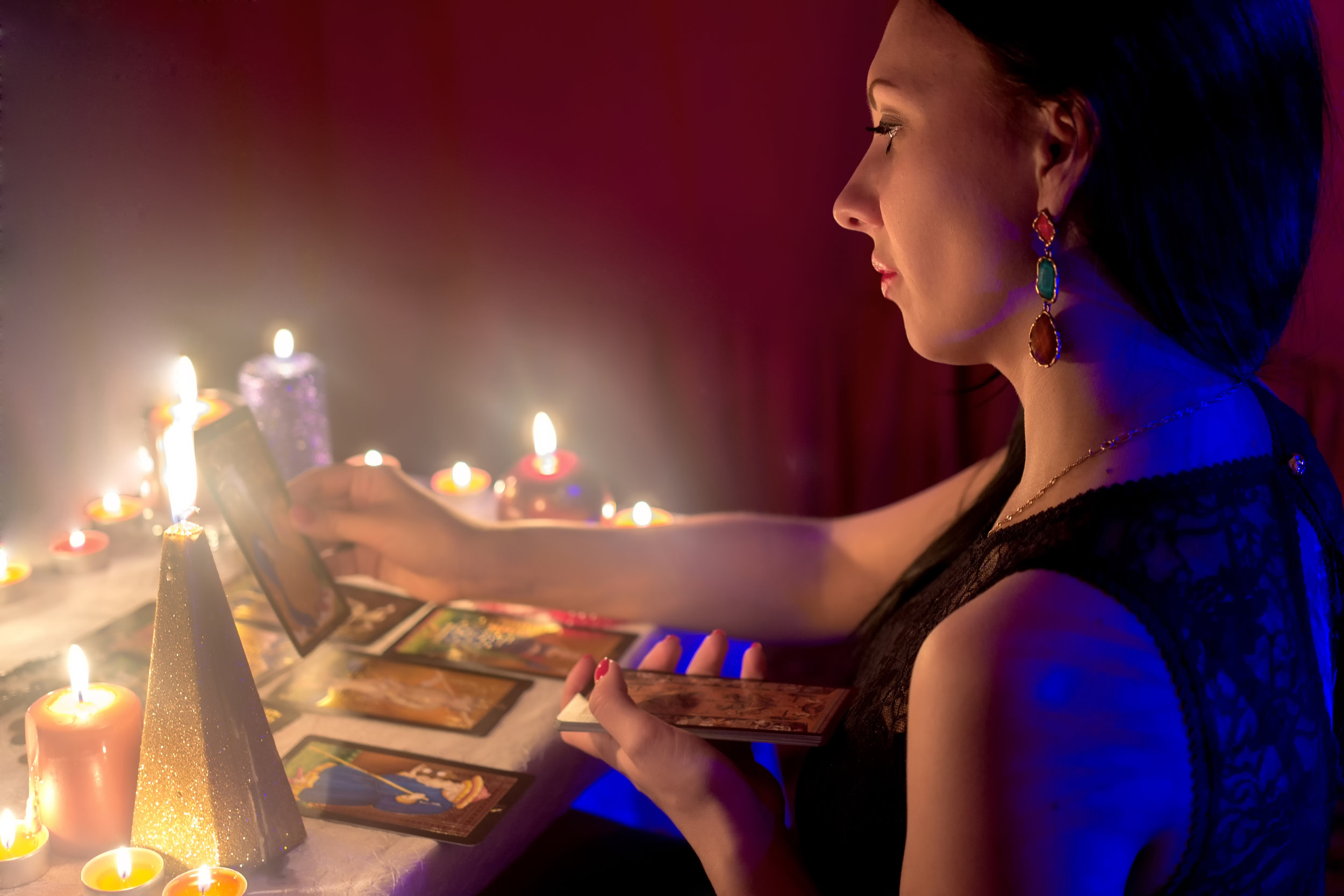 Fortune Teller on the Tarot cards