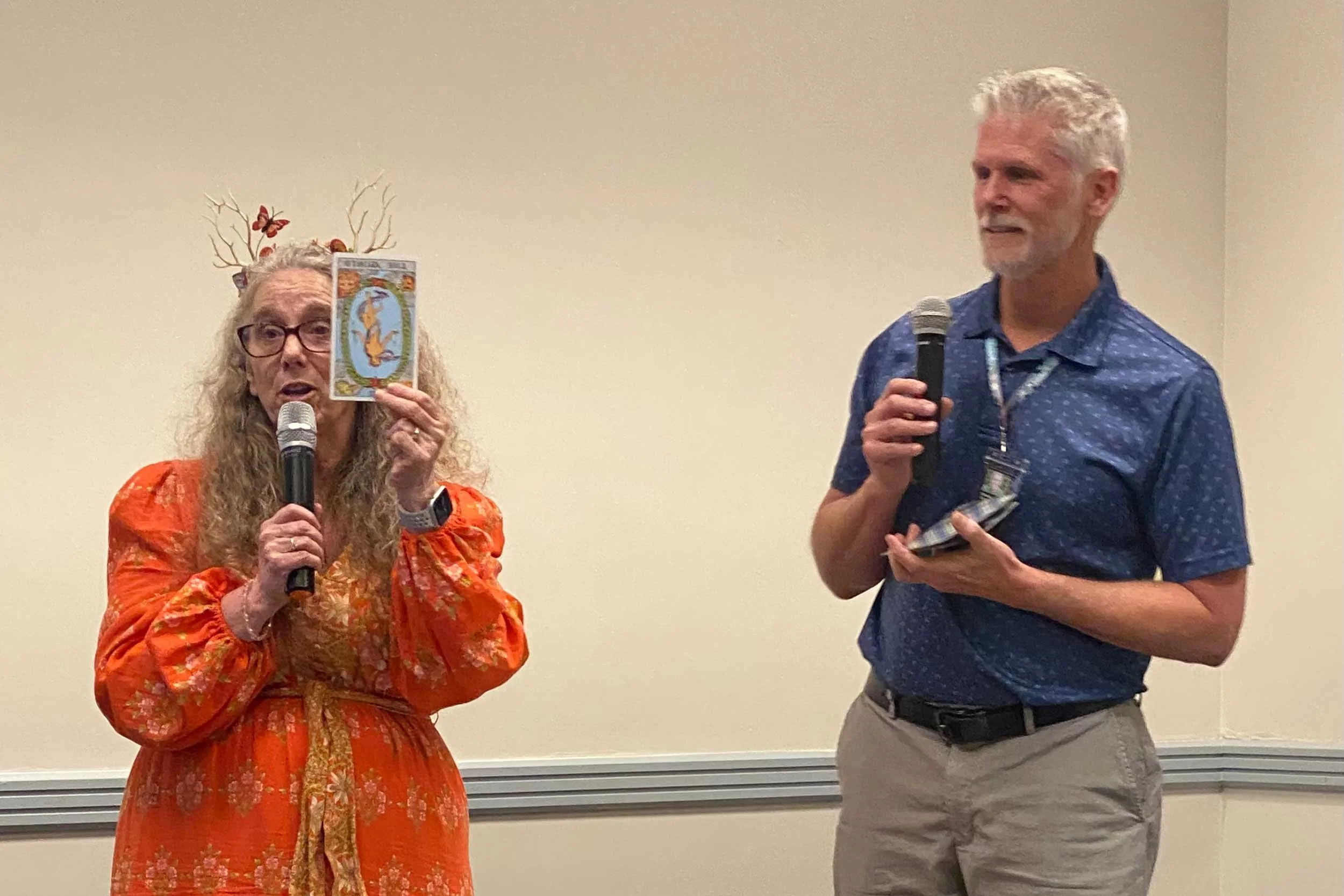 Christiana and Mitchell Osborn doing tarot improv at the StaarCon 5 Bardic Circle.