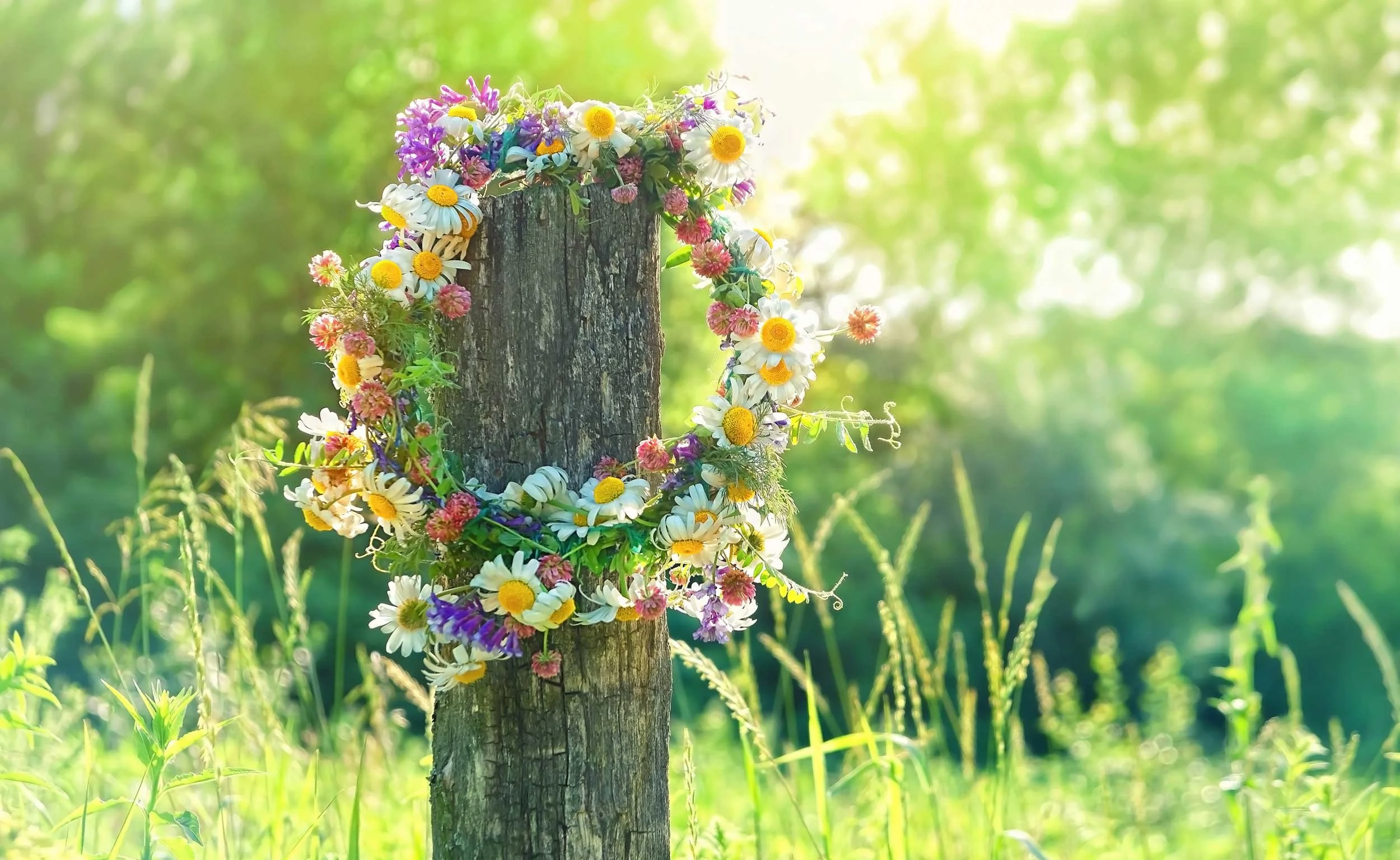 A wreath of flowers for May Day.