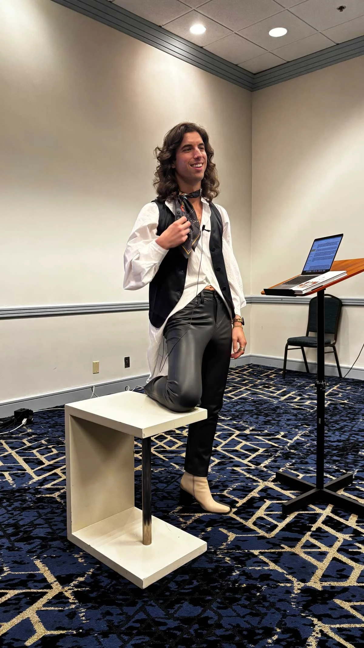 Anthony Perrotta teaching astrology at StaarCon 5.