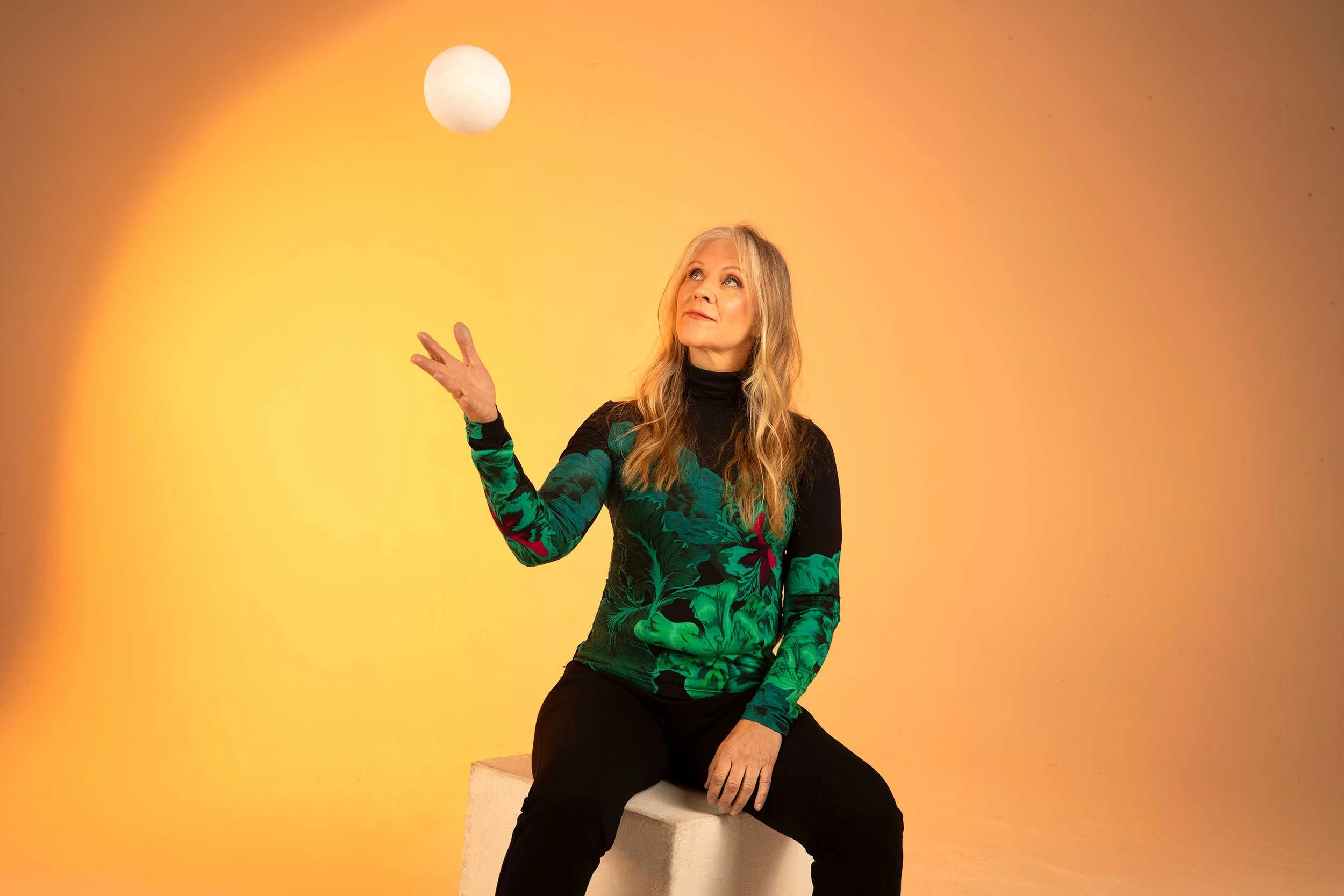 StaarCon 6 Headliner Karen Rontowski.