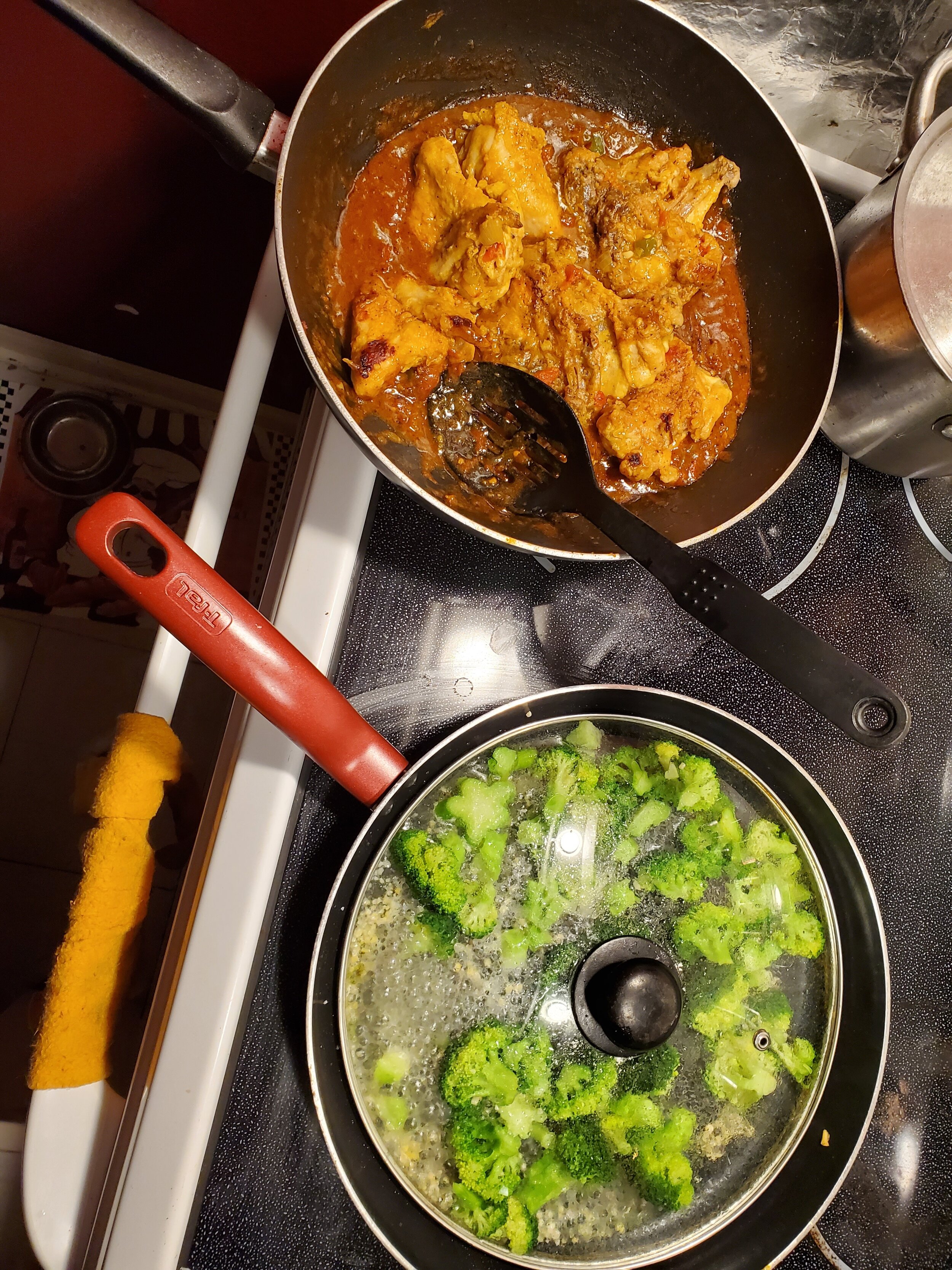 Dawn prepping her country braised chicken and browned broccoli  sess (2).jpg