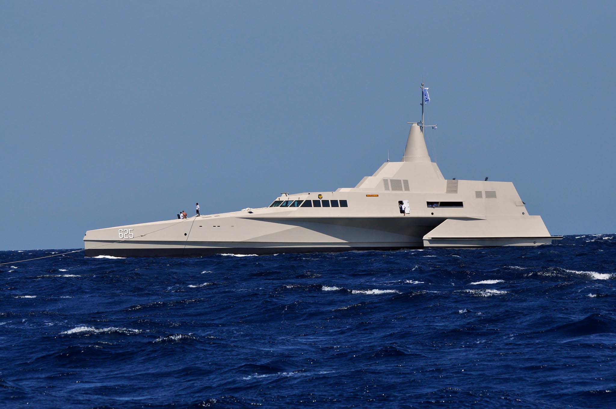 63m Fast MissileTrimaran Patrol Vessel - in.jpg
