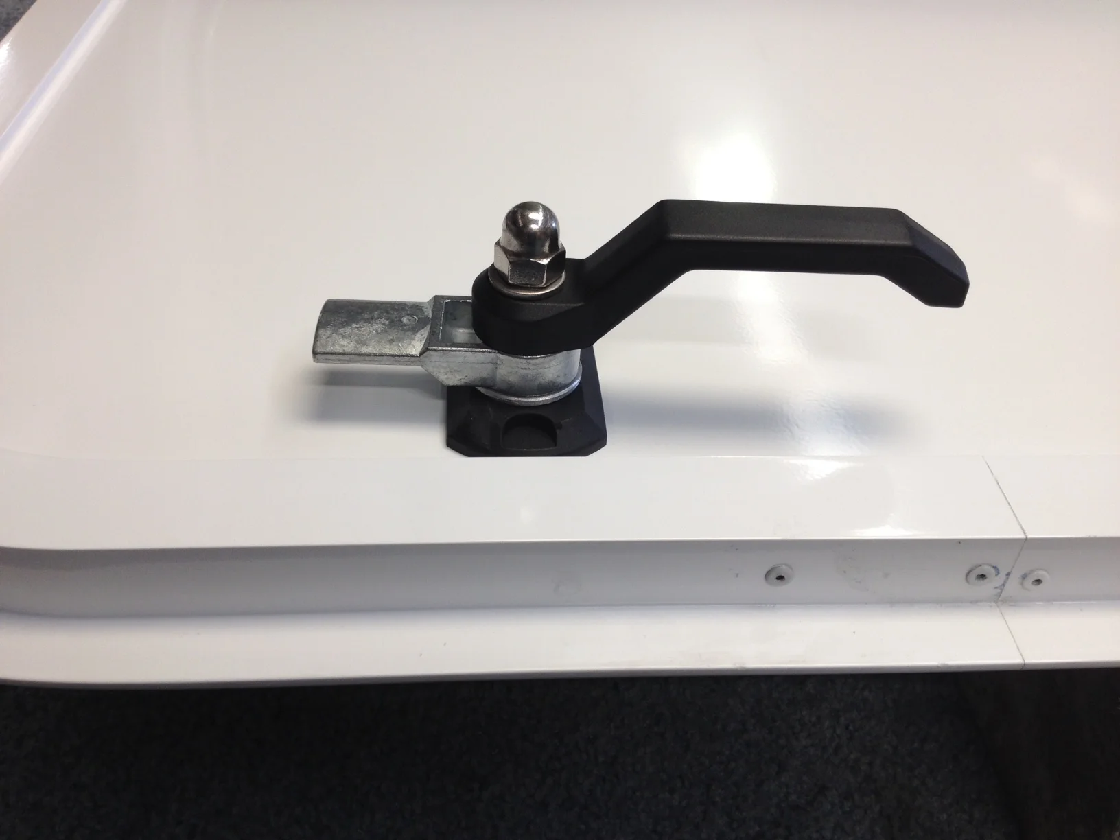 Engine Room Door Handle (Heavy Duty Dog) — SeaMac Aluminium Custom