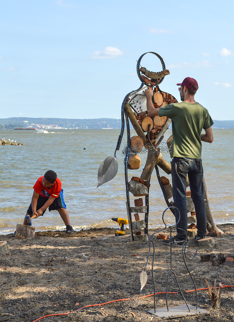 John Murray sculpture