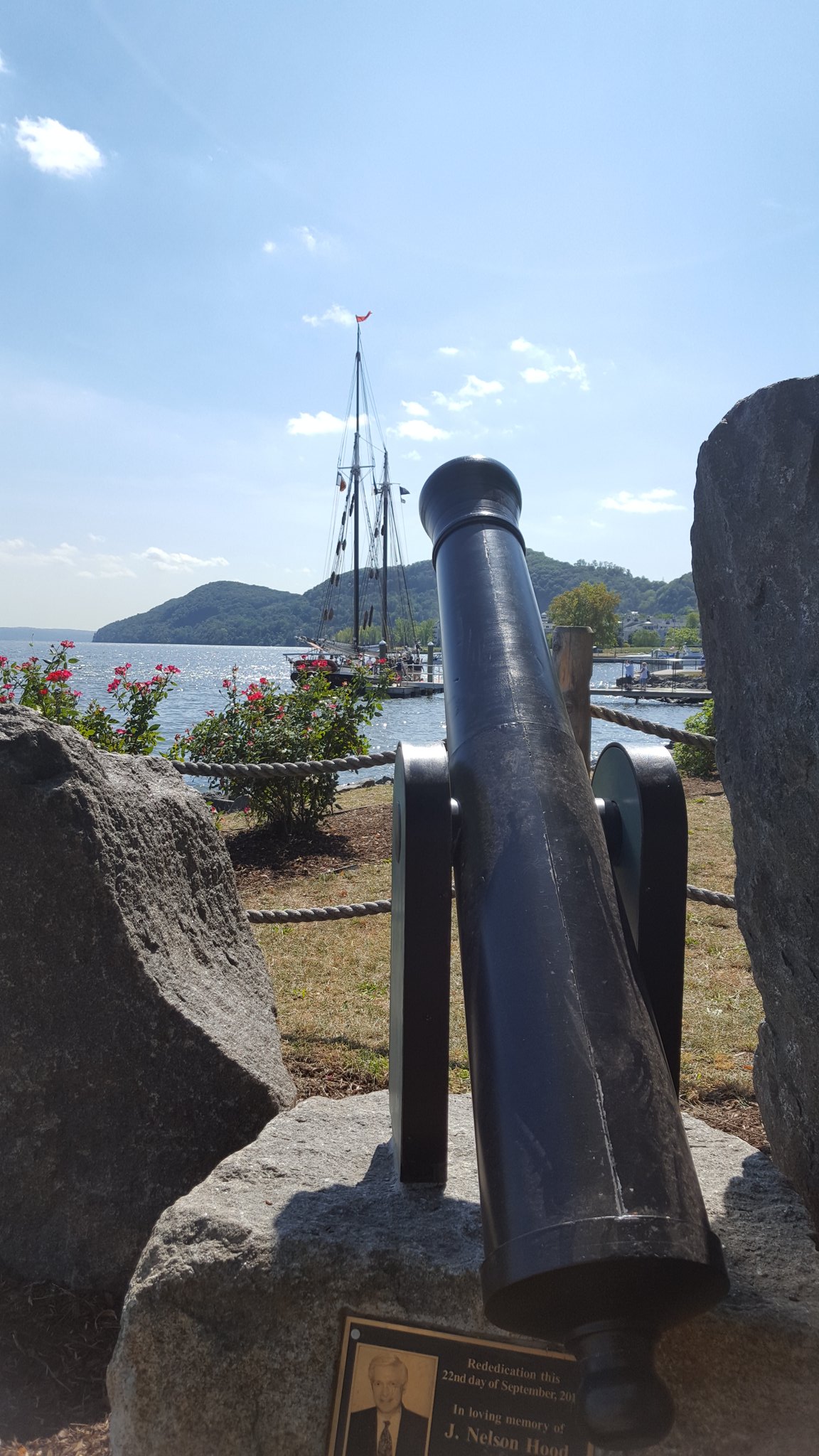Jay Hood canon dedication overlooking the schooner Pioneer. Photo by Joe Coe