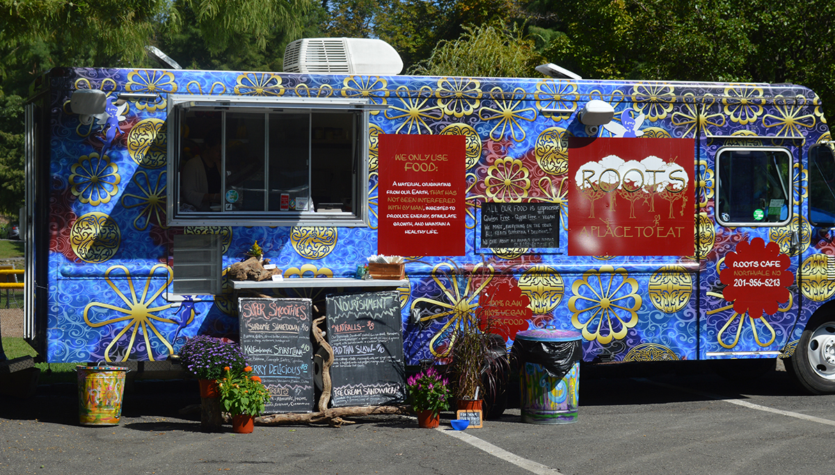 Roots Cafe vegan food truck