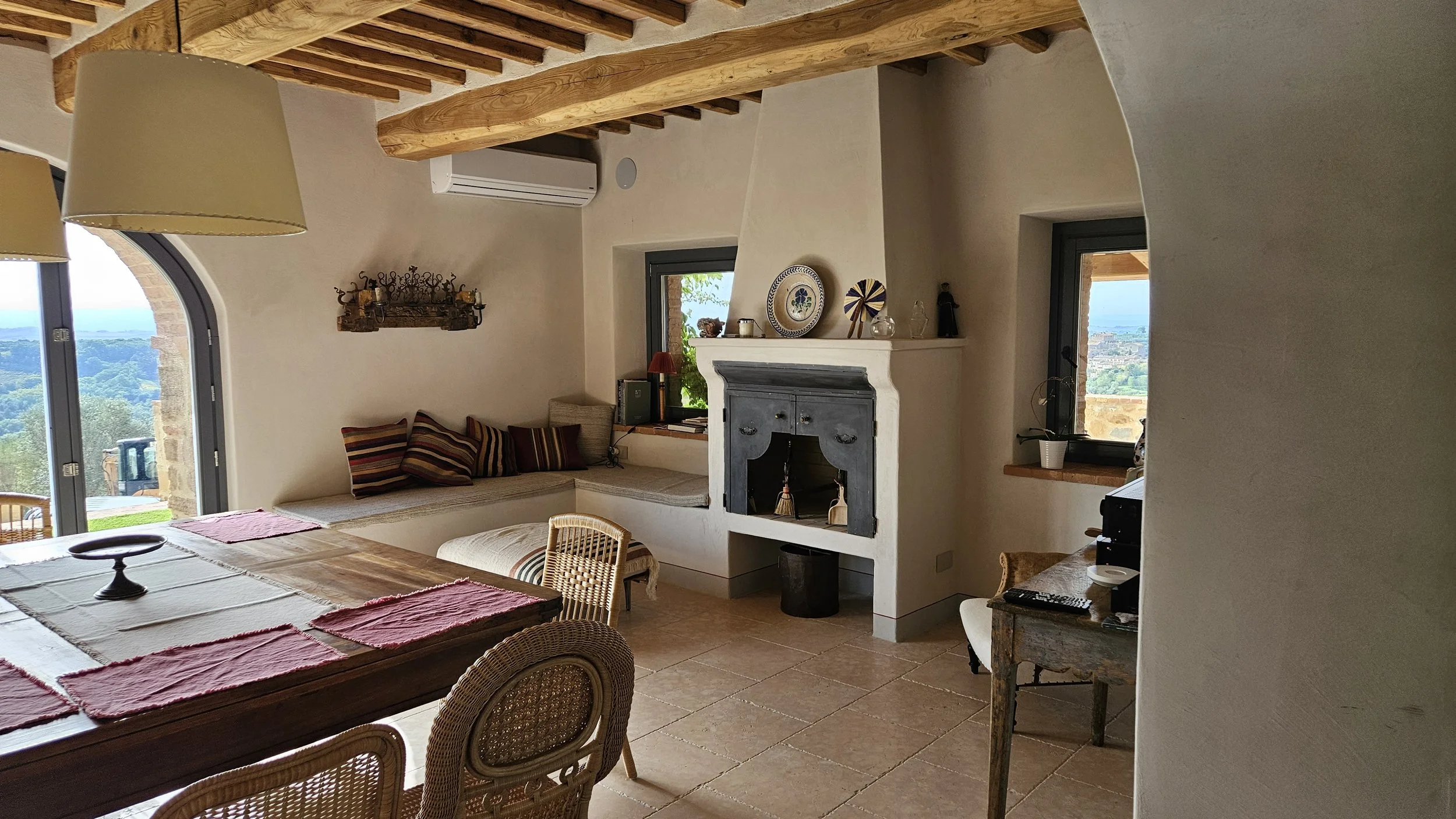 / farmhouse in montalcino