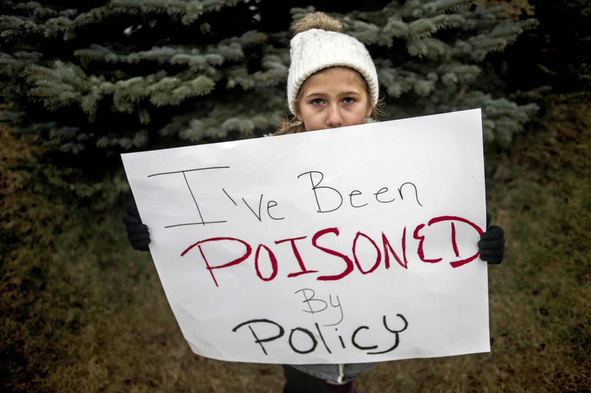 tab-fo-us-flint-water03jpg.jpg