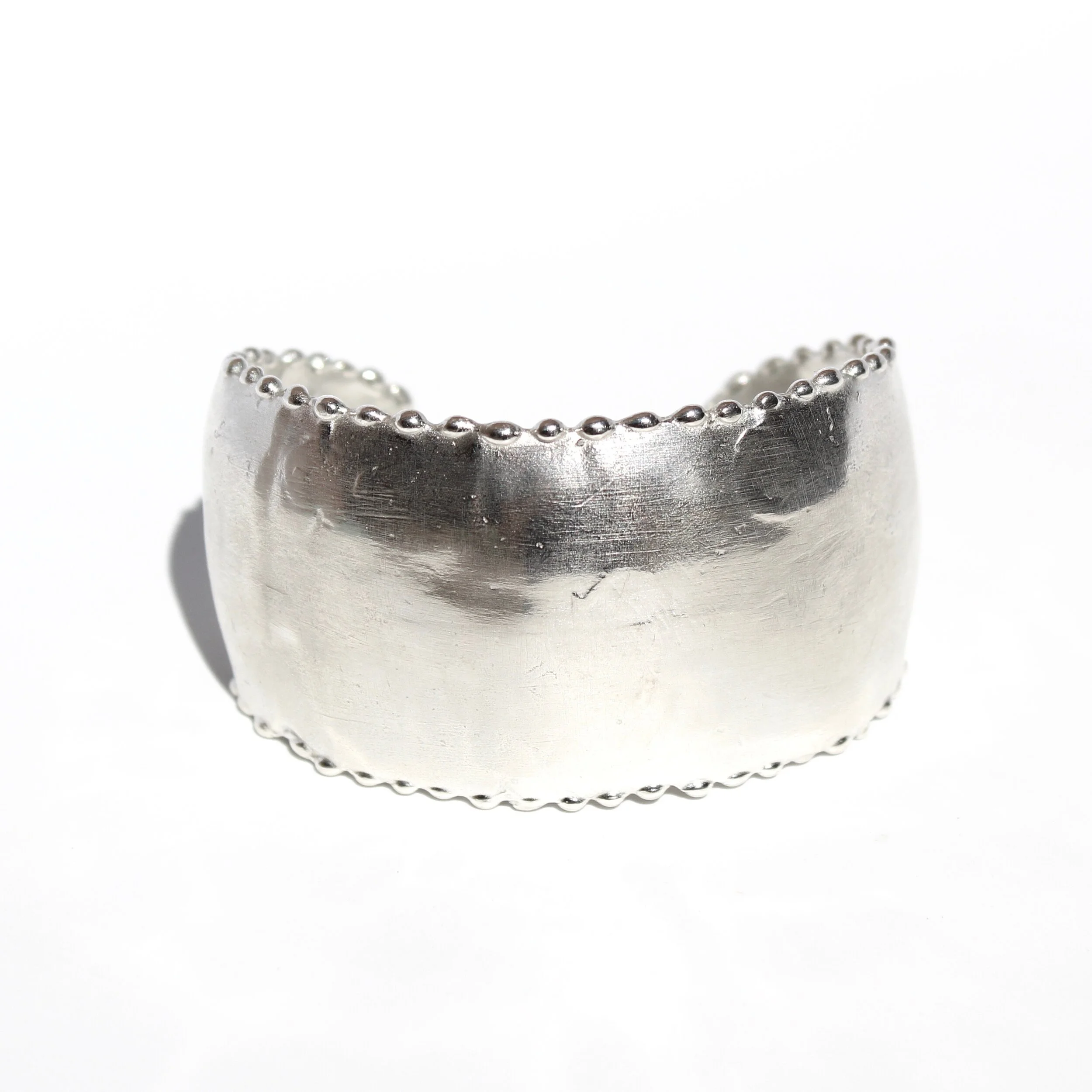 beaded cuff in silver