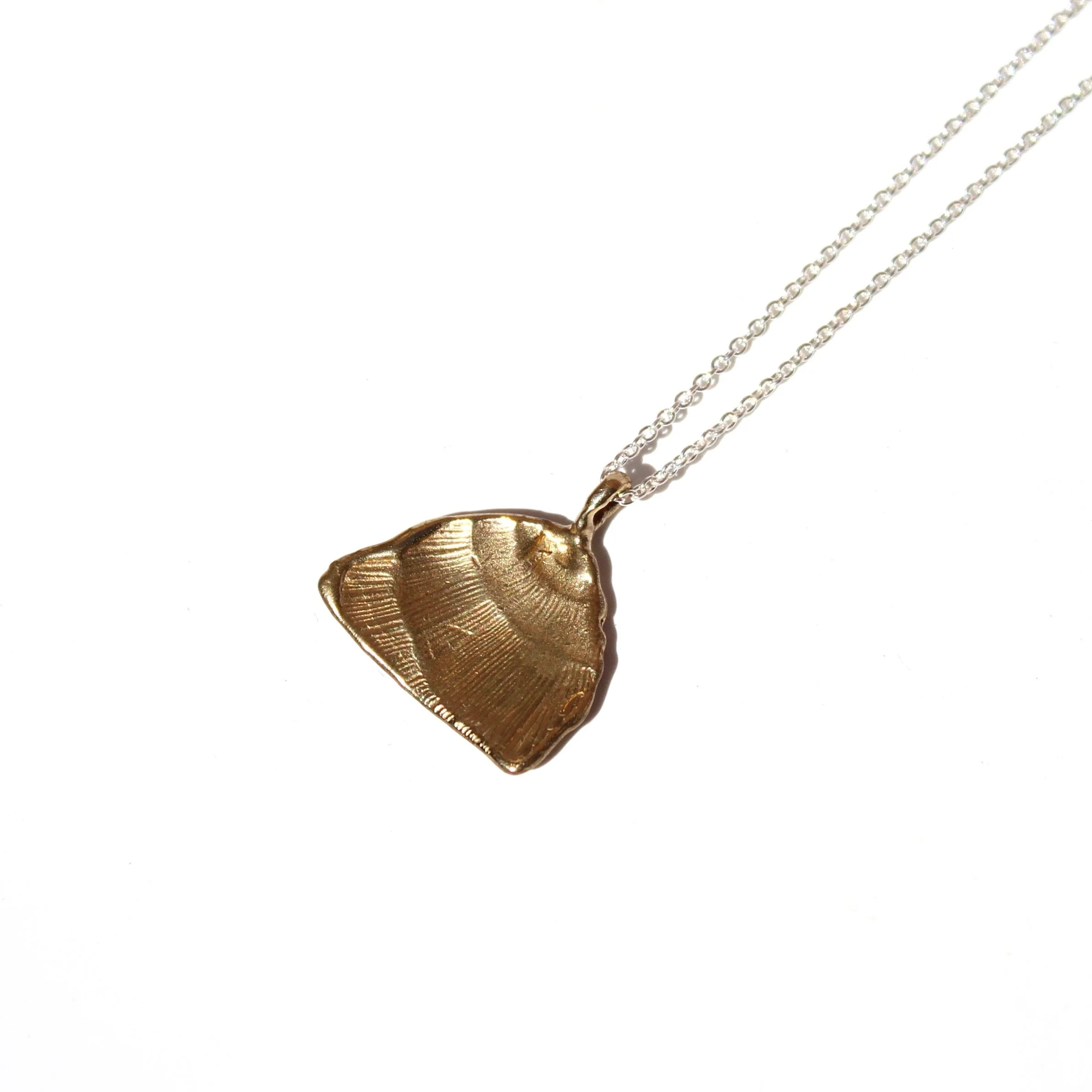 seashell necklace in brass