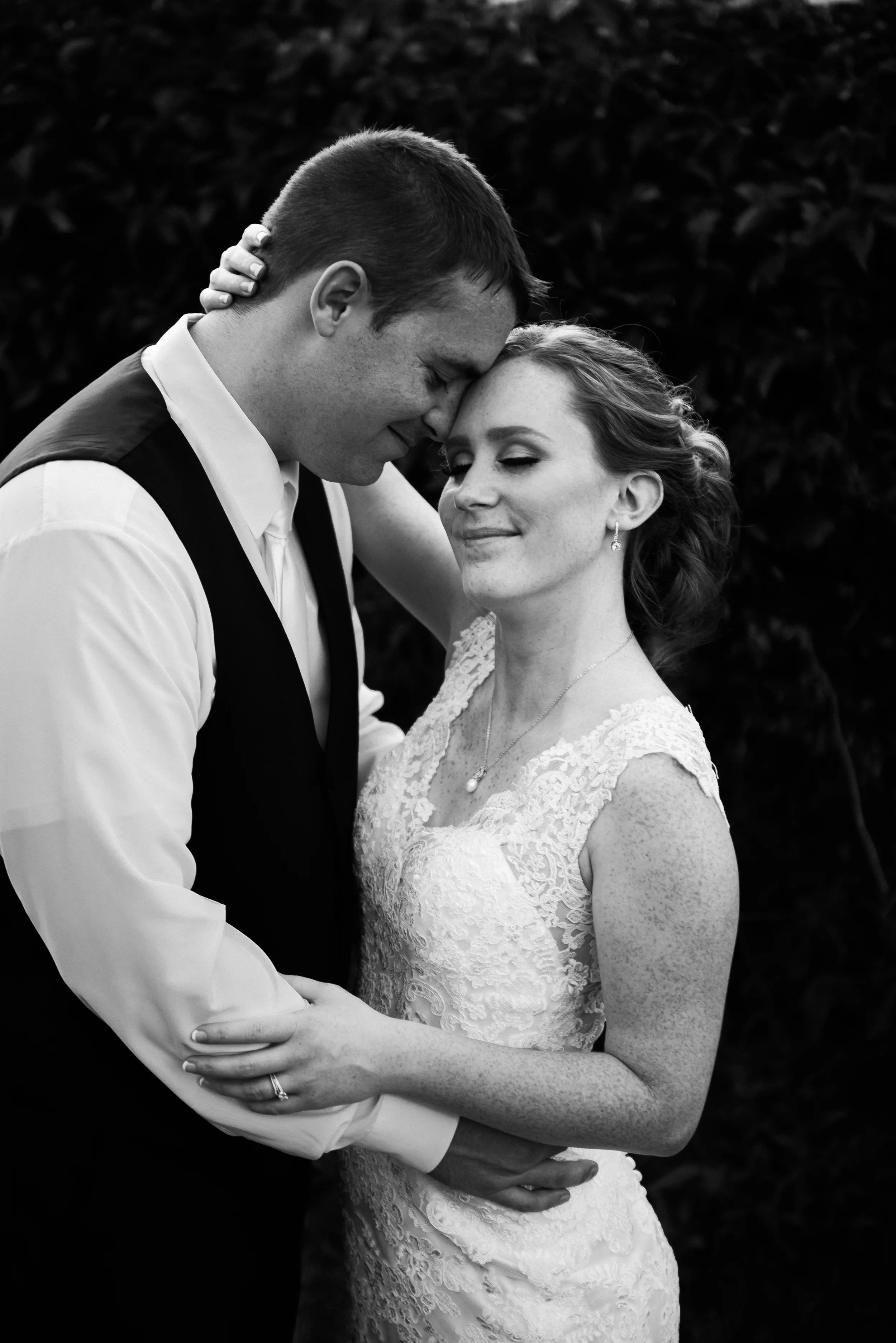 Kelly and Grant - Wedding-684.jpg