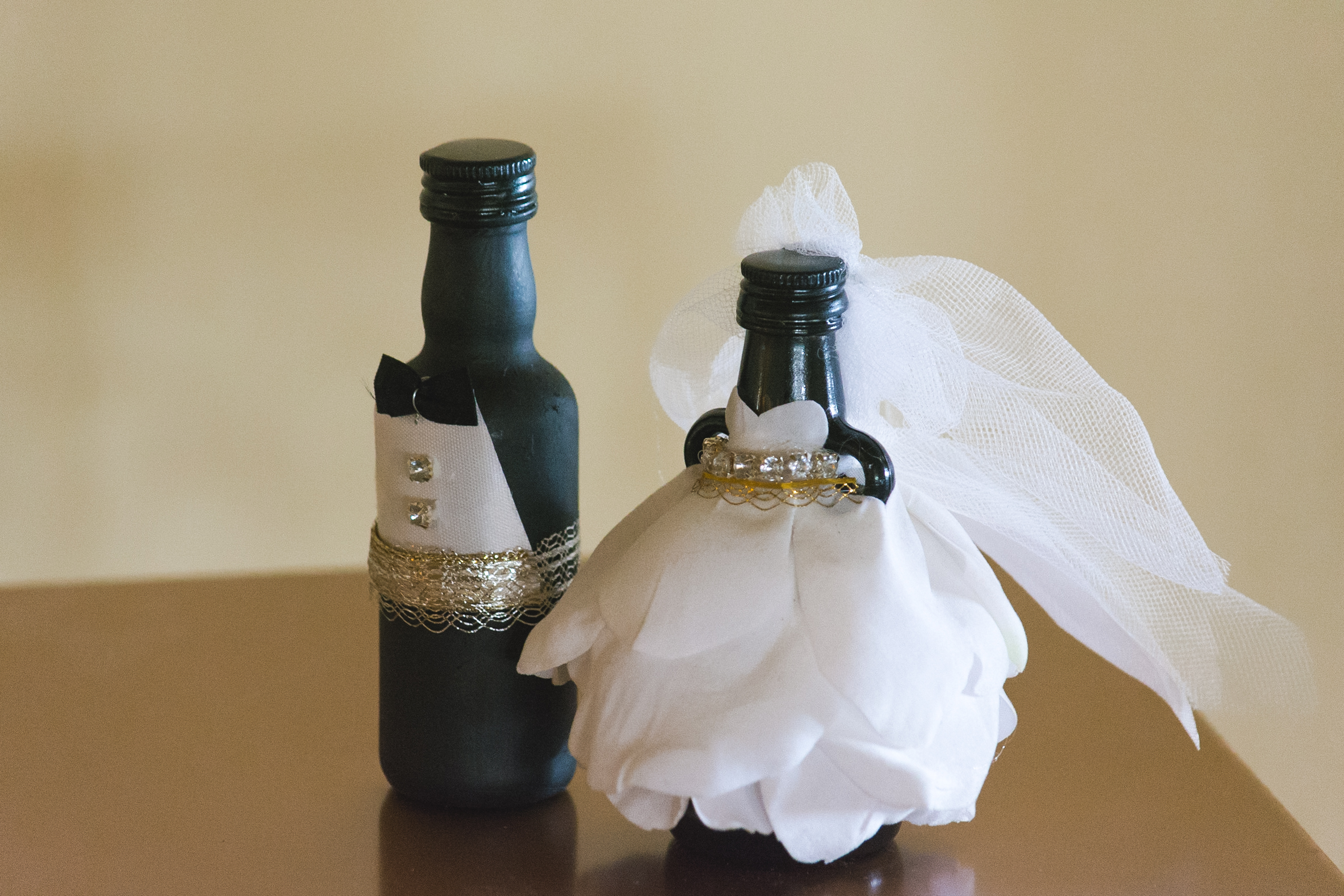 Lyndsay + Josh - Wedding -13.jpg