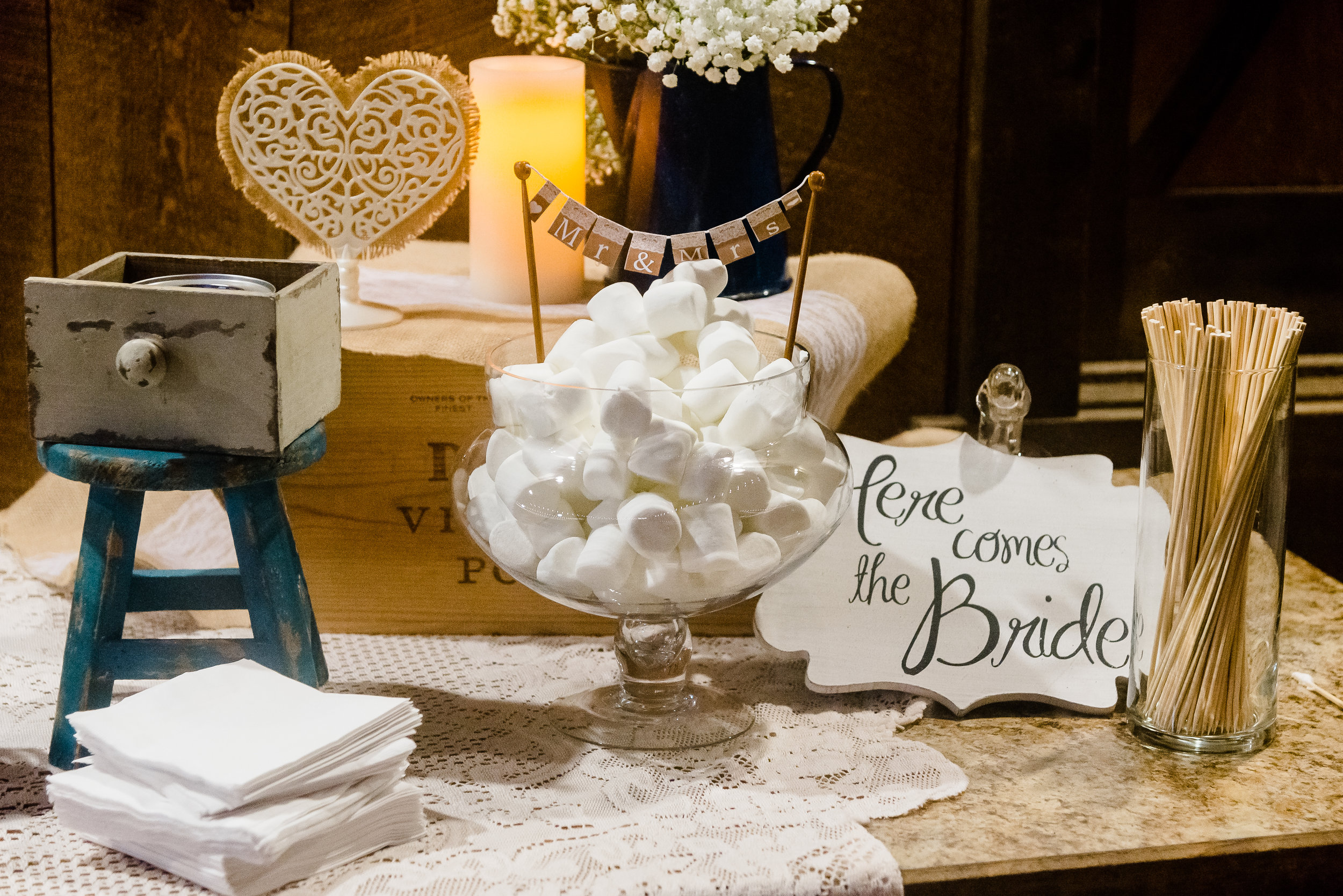 S'Mores bar at wedding - dessert bar 