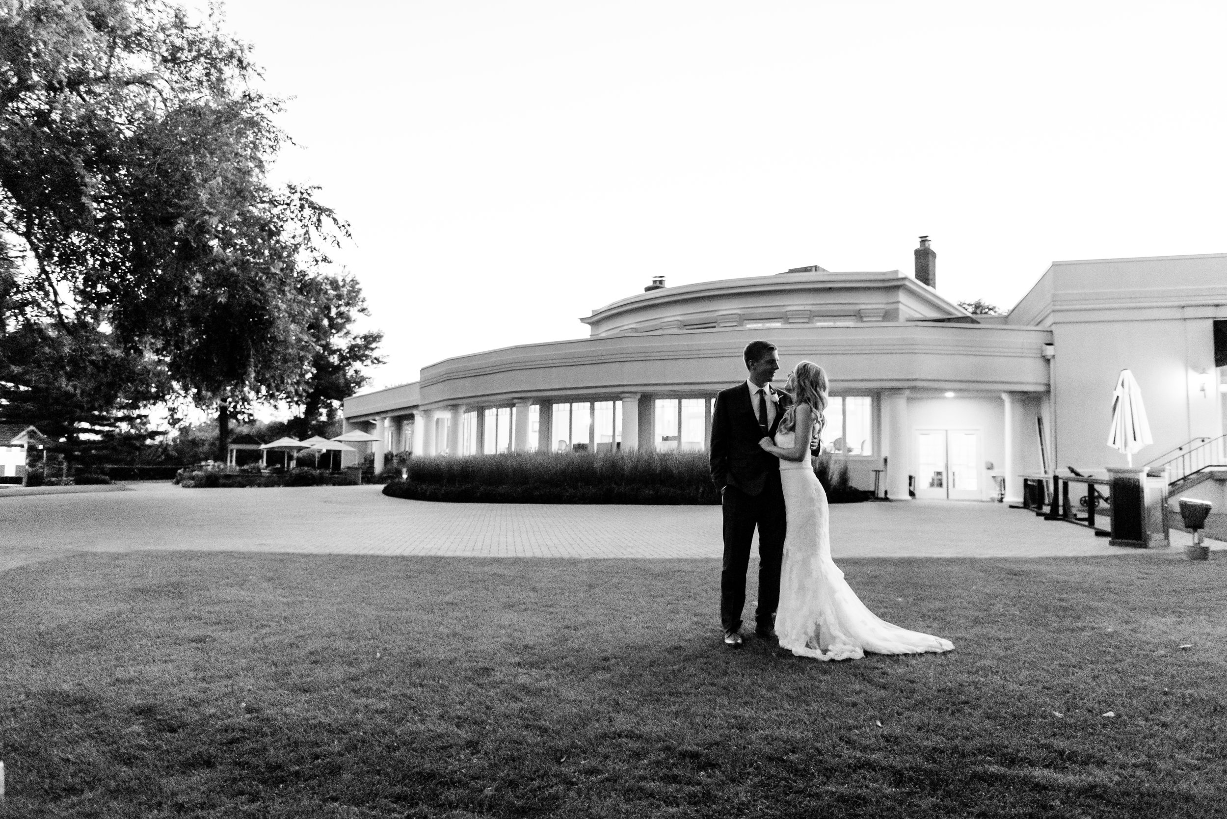 Minneapolis Golf Club Wedding - Twin Cities Wedding Photography