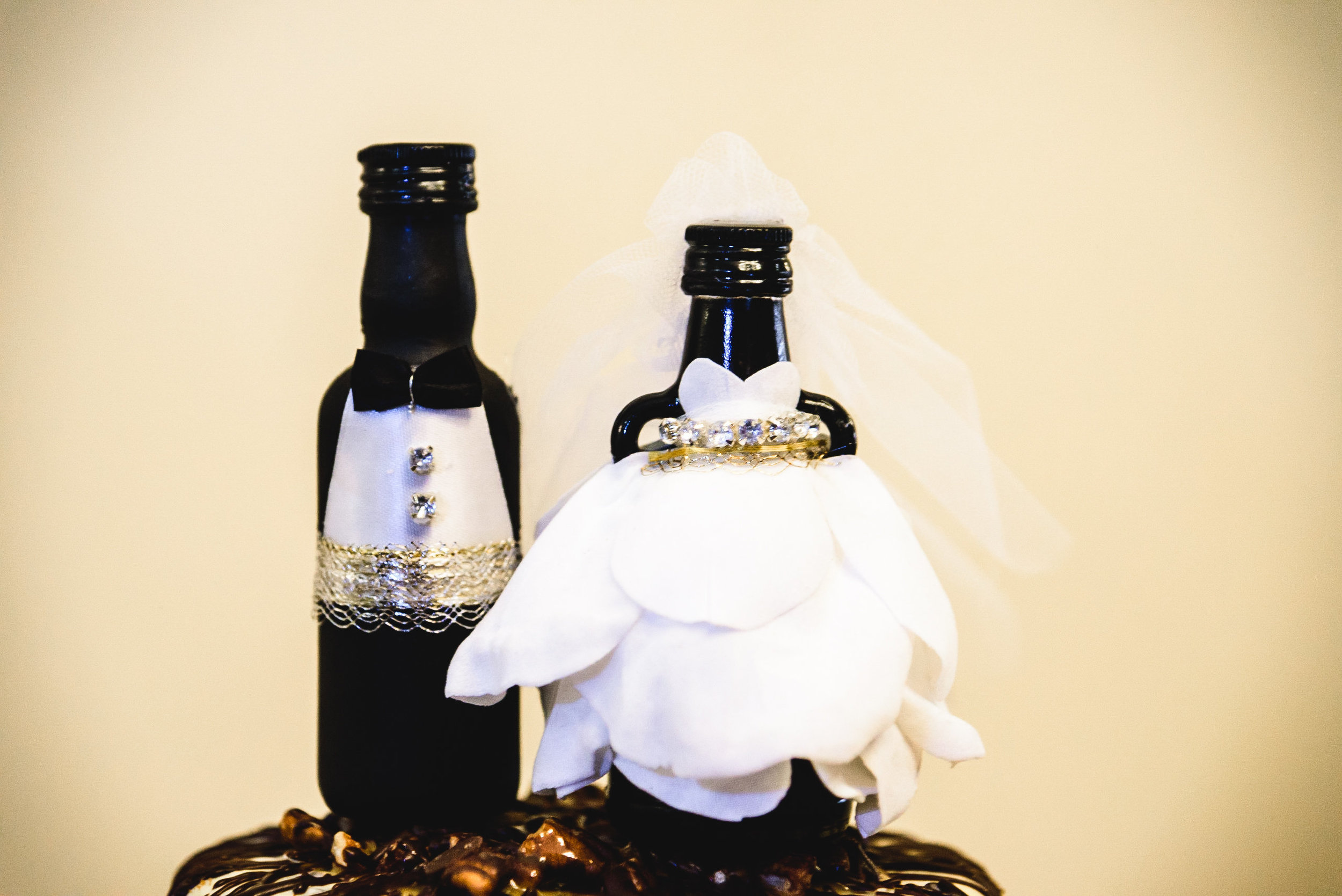 Lyndsay + Josh - Wedding -655.jpg