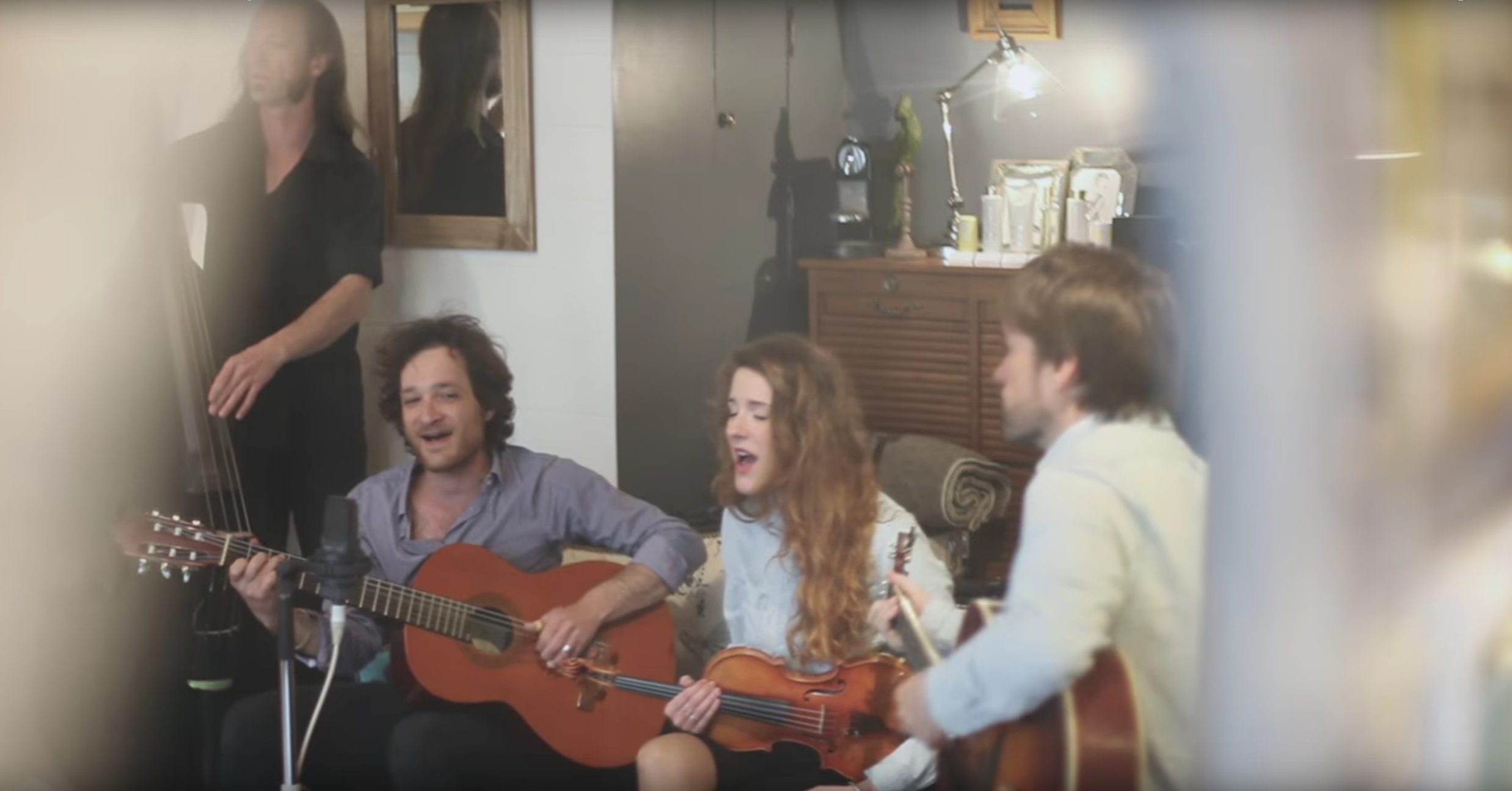 COCKTAIL BANANAS NOUVELLES VIDEOS