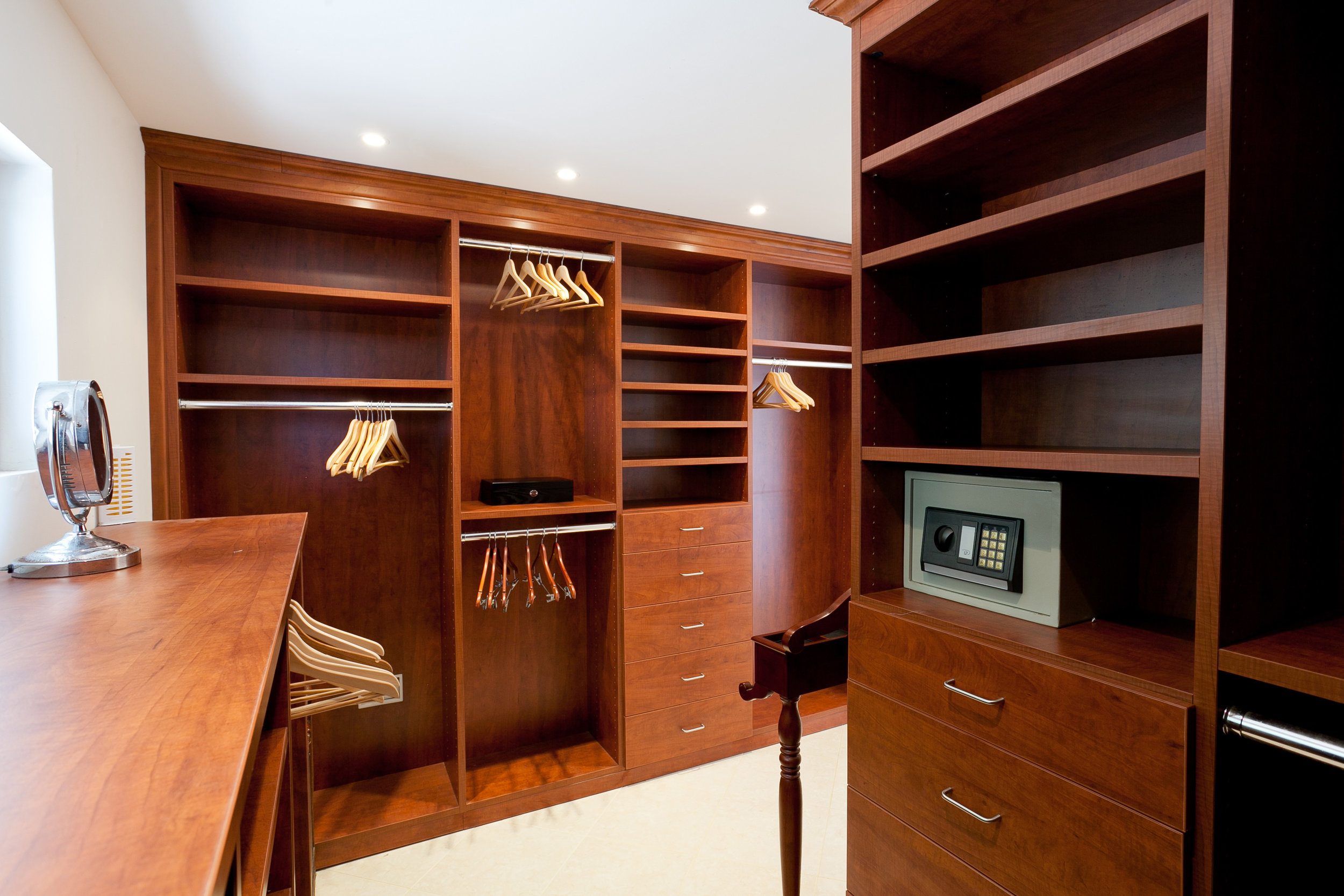 Amaryllis Walk in Closet.jpg