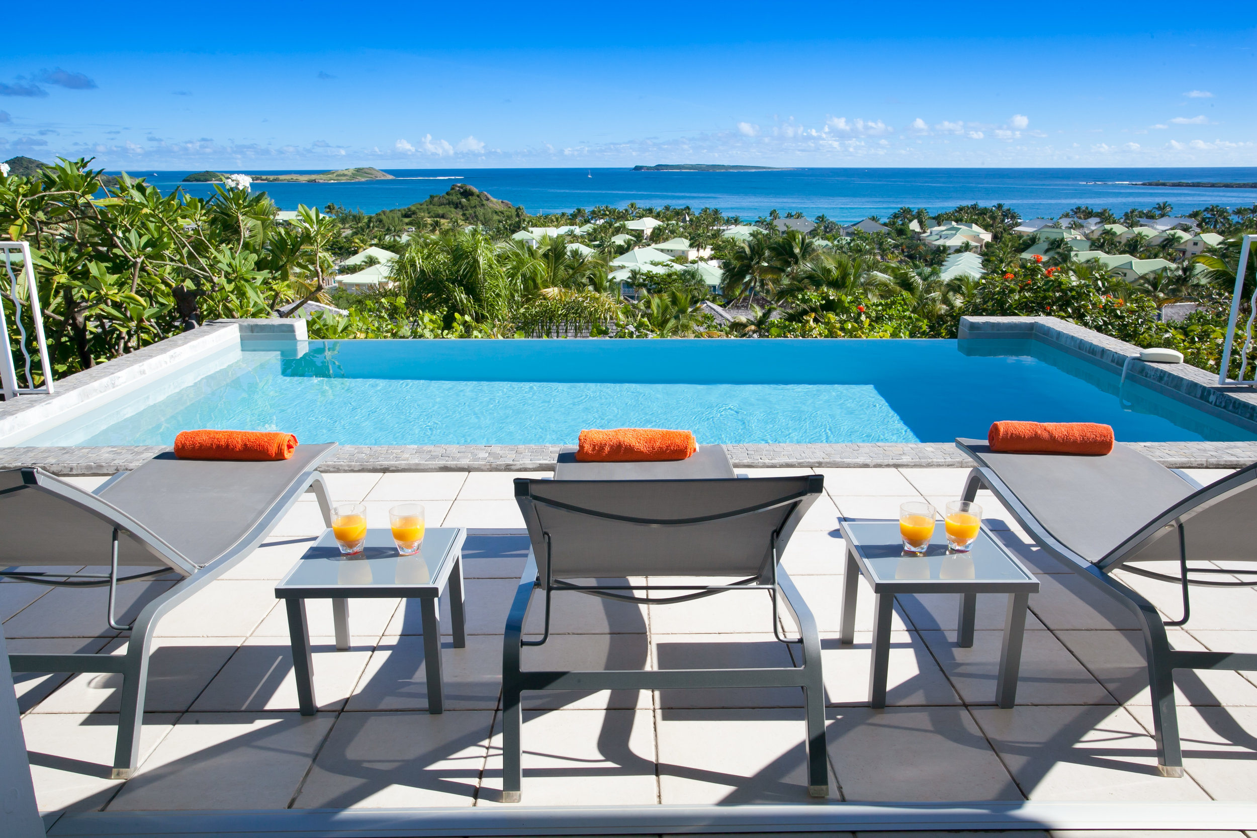 Pool deck and sea view (1).jpg