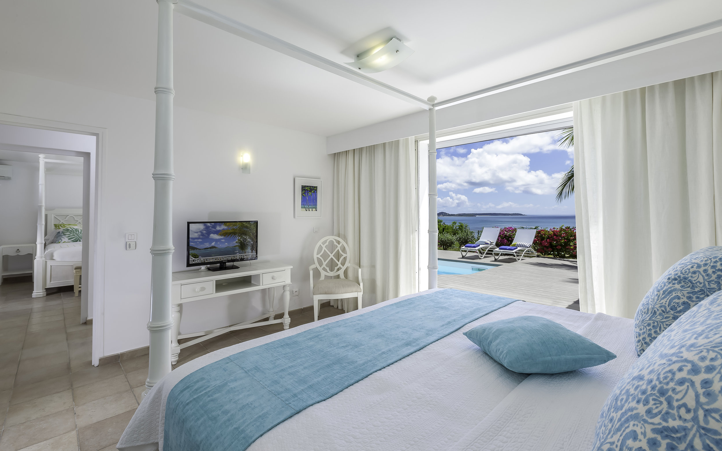 Sea Dream-Bedroom1.jpg
