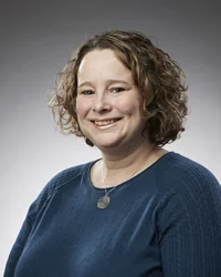 leslie-turner_sm.jpg