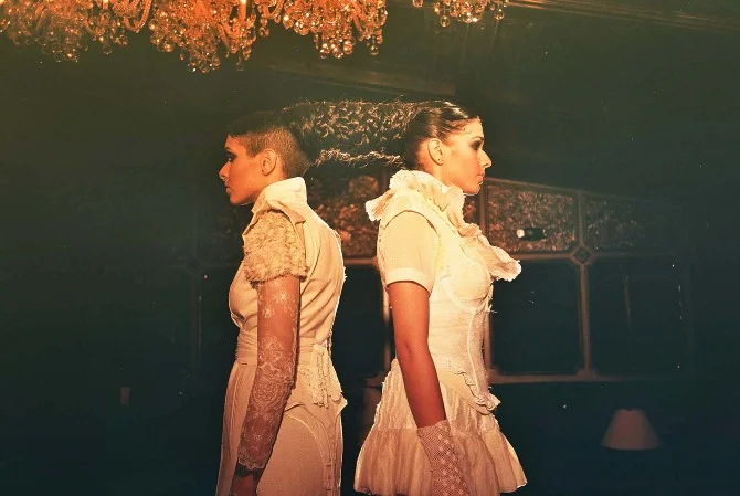 NINA SKY- DAY DREAMING