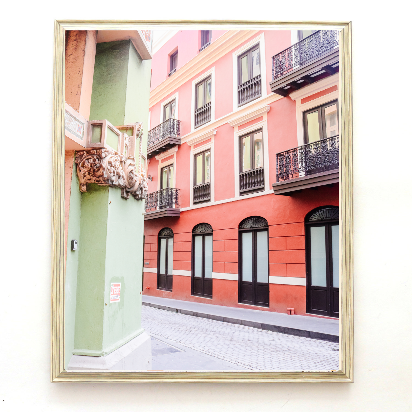 EA294035-1552-444E-BC1A-6801BE03D4D7