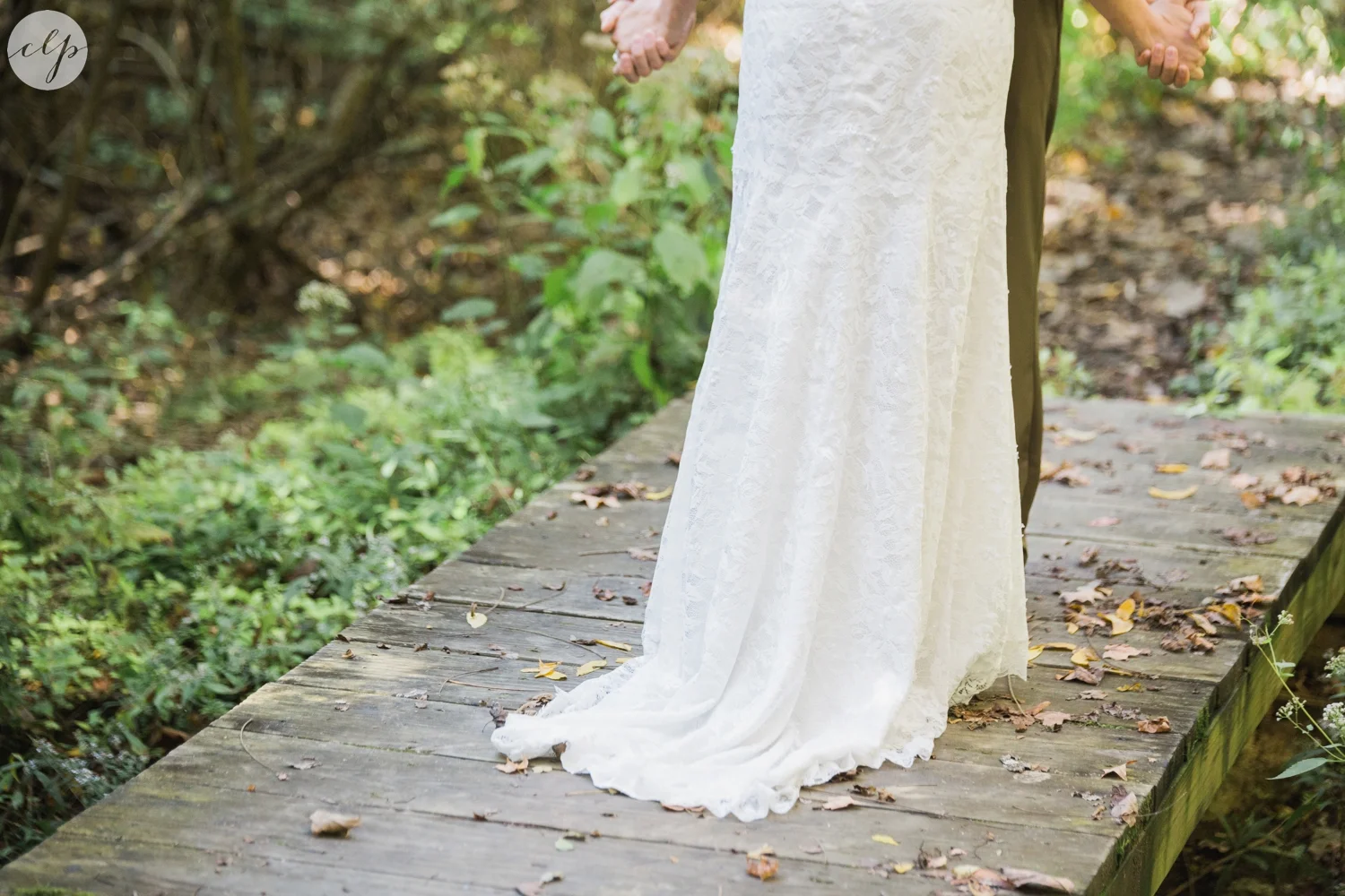 Outdoor-Wedding-in-the-Woods-Photography_4207.jpg