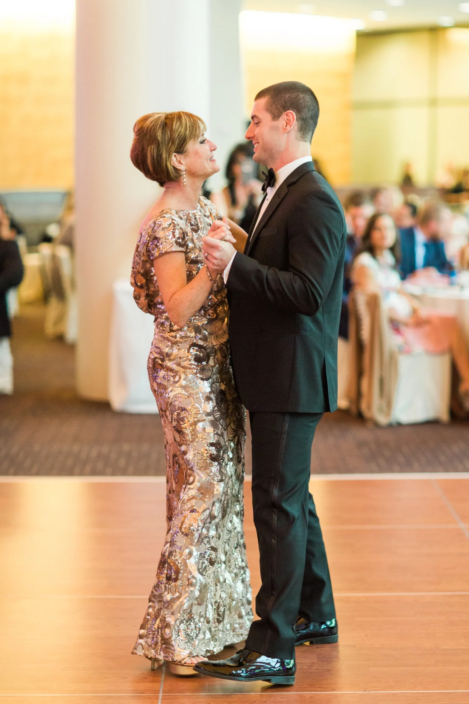 St_Joan_of_Arc_Indianapolis_Sahms_Atrium_Indiana_Wedding_Photography_Chloe_Luka_Photography_6682.jpg